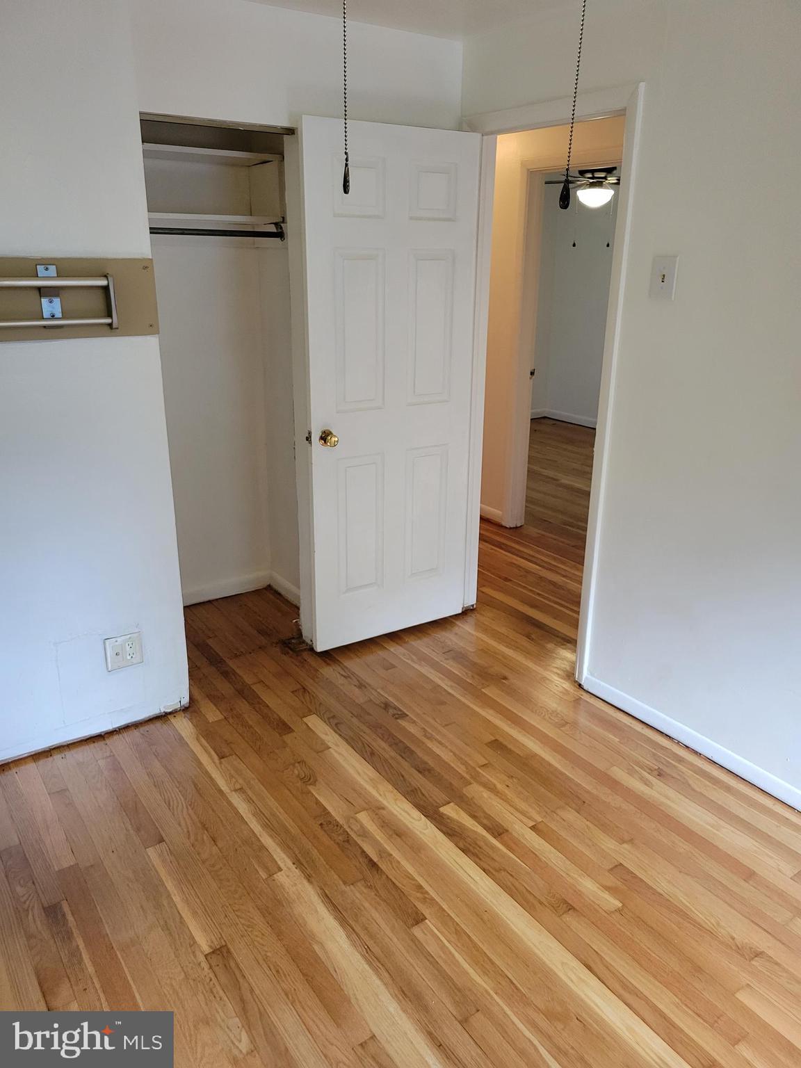 CHRIS MAR MANOR - Residential