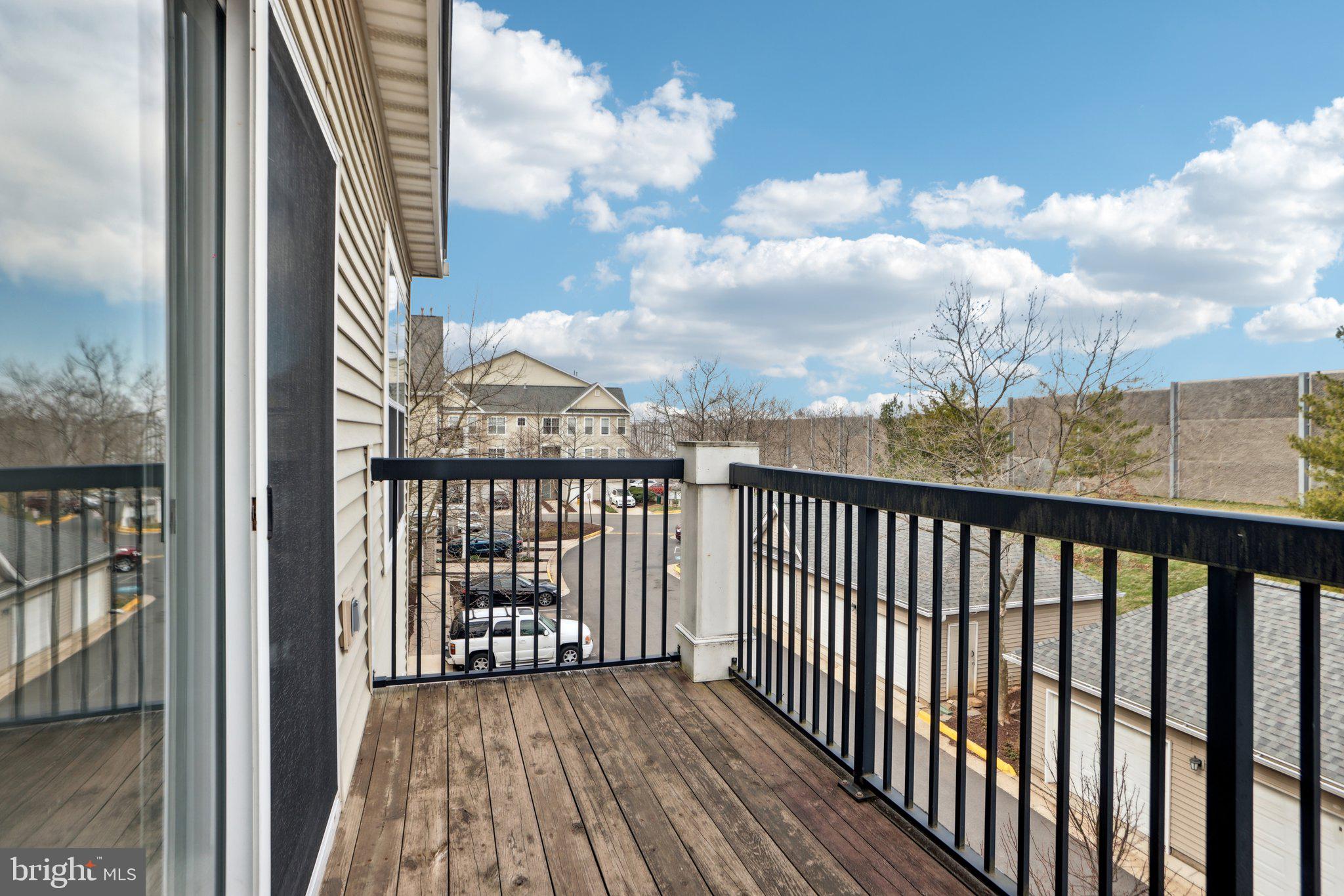 STONEGATE - Residential