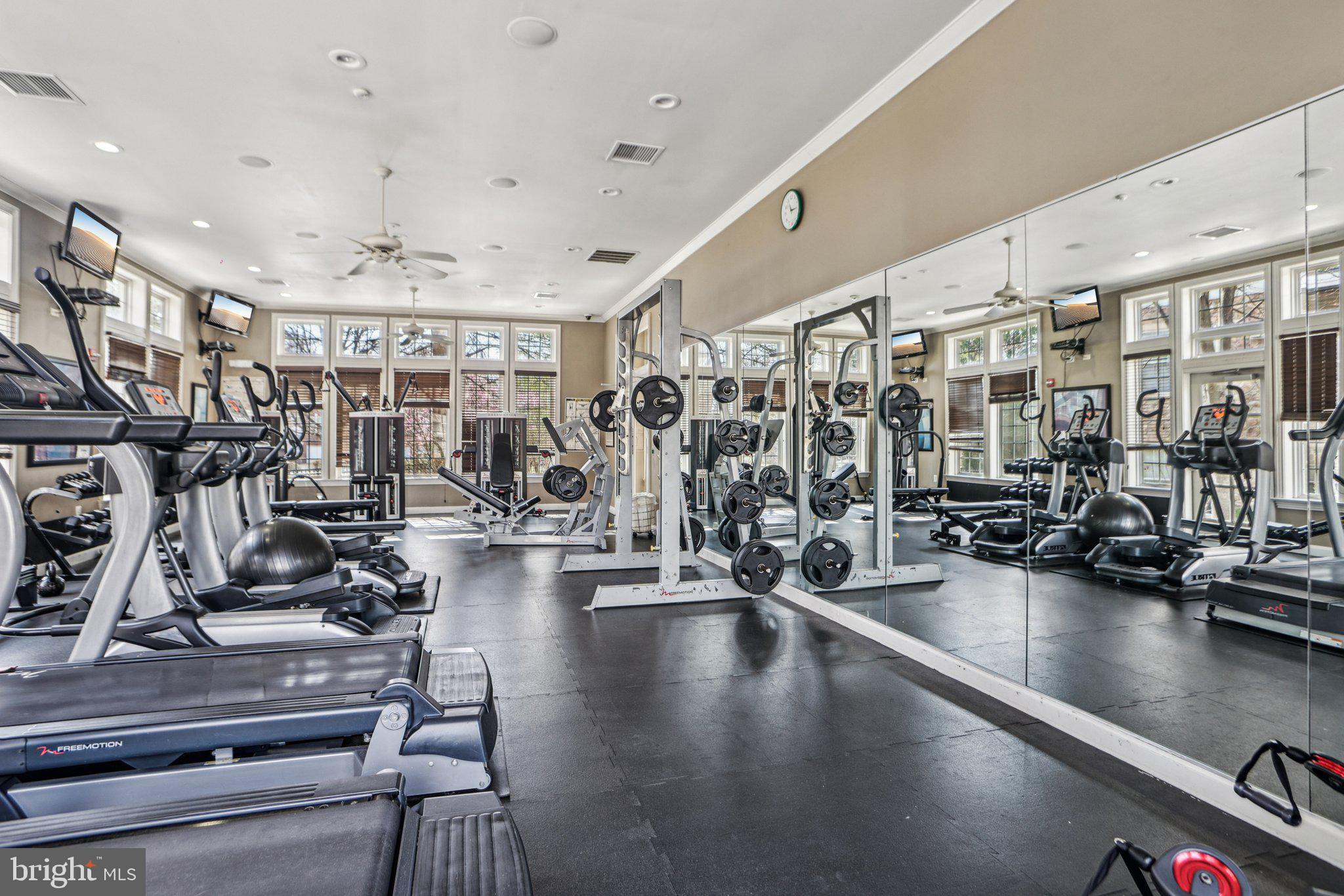 STONEGATE - Residential