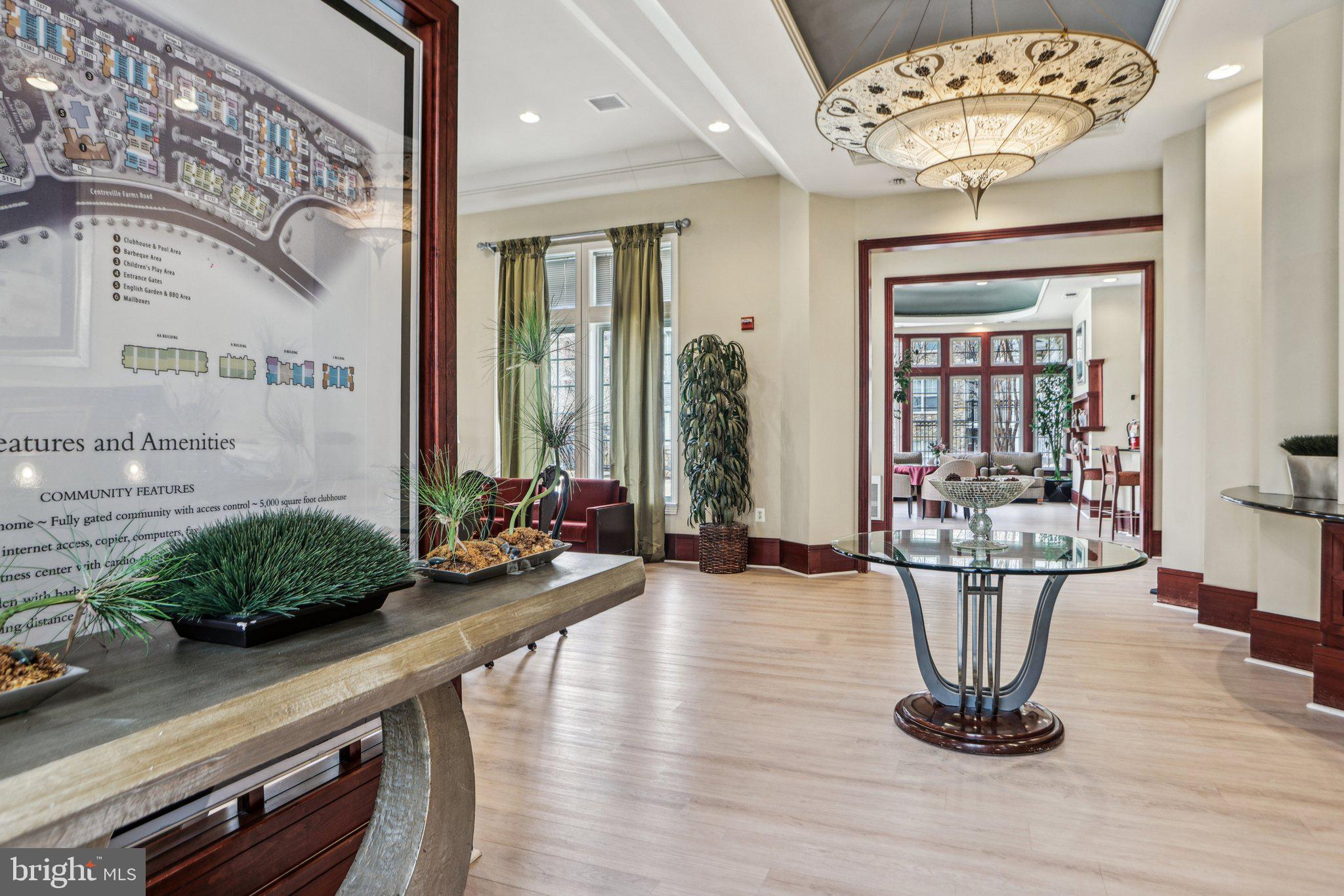 STONEGATE - Residential