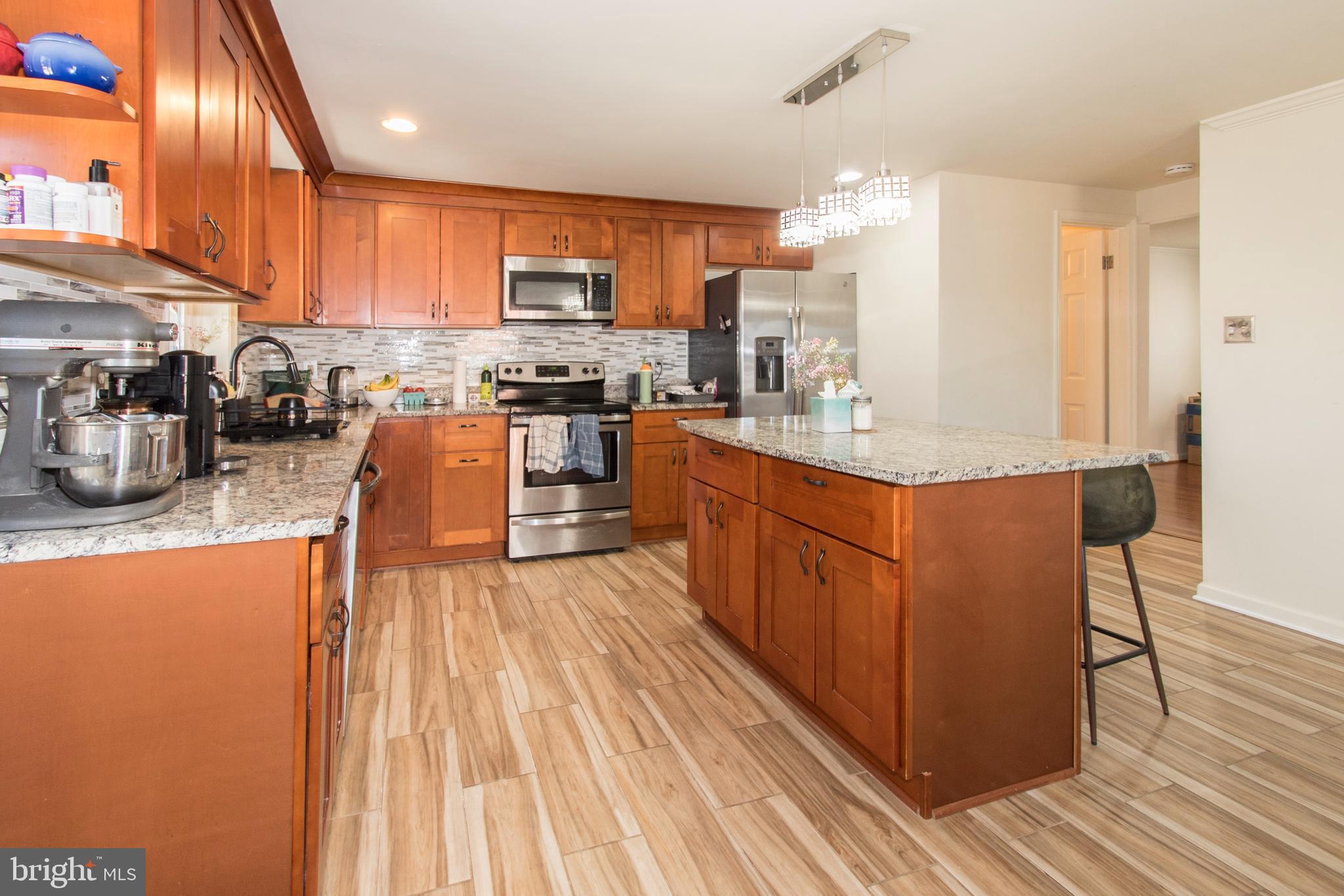 FALLSREACH - Residential Lease