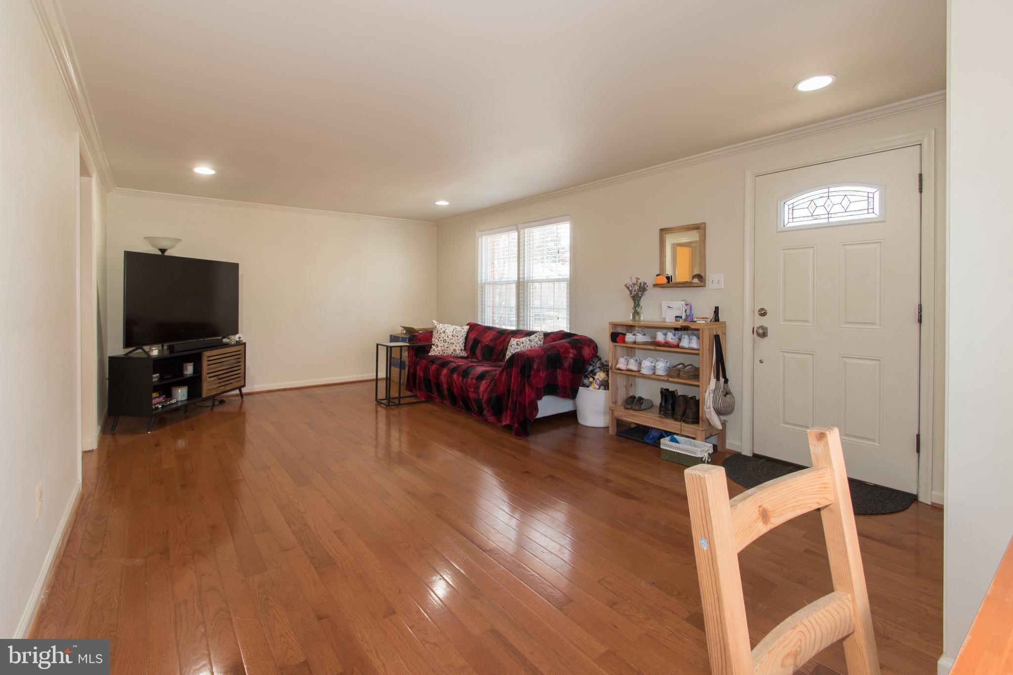 FALLSREACH - Residential Lease