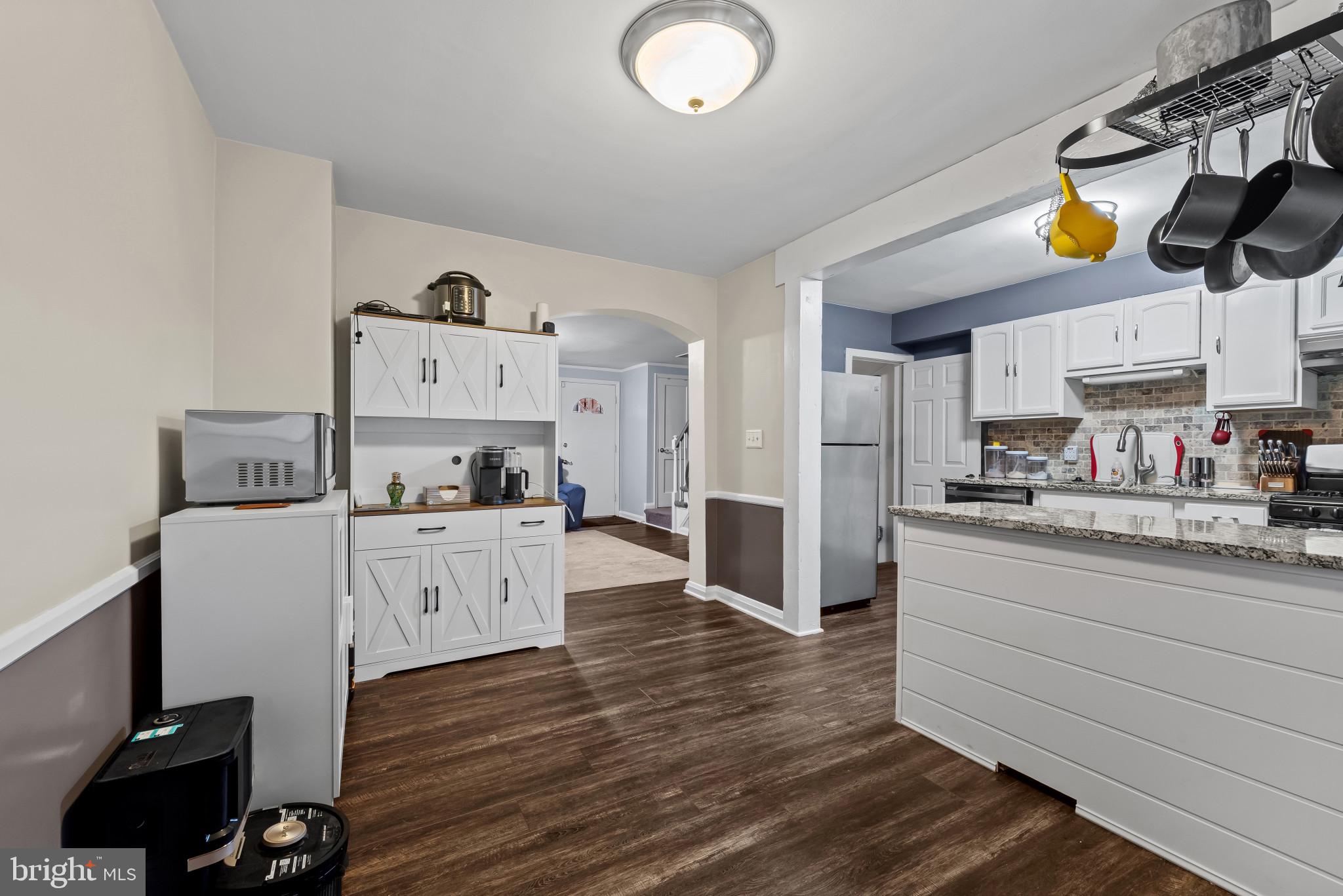 EASTWOOD - Residential