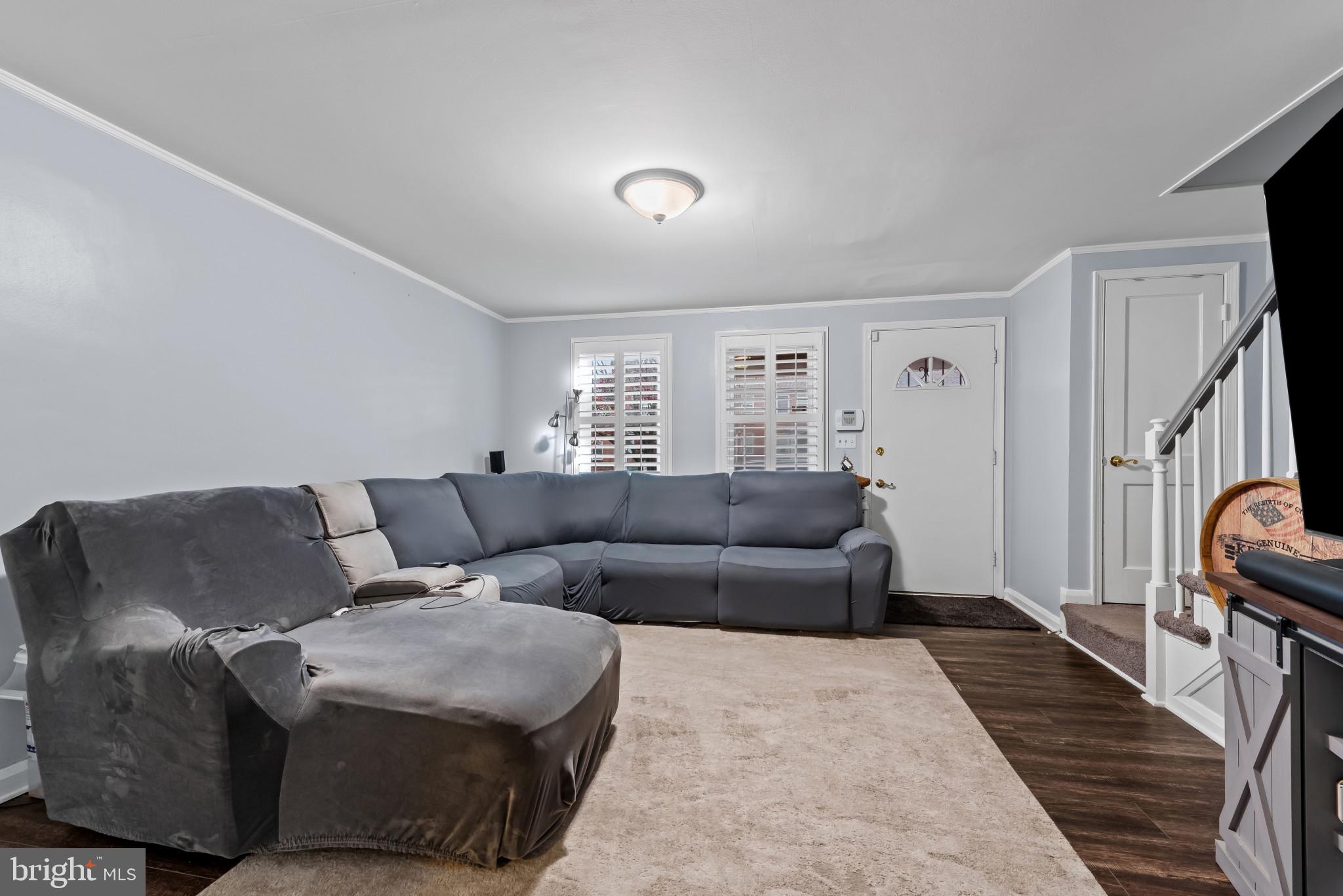 EASTWOOD - Residential