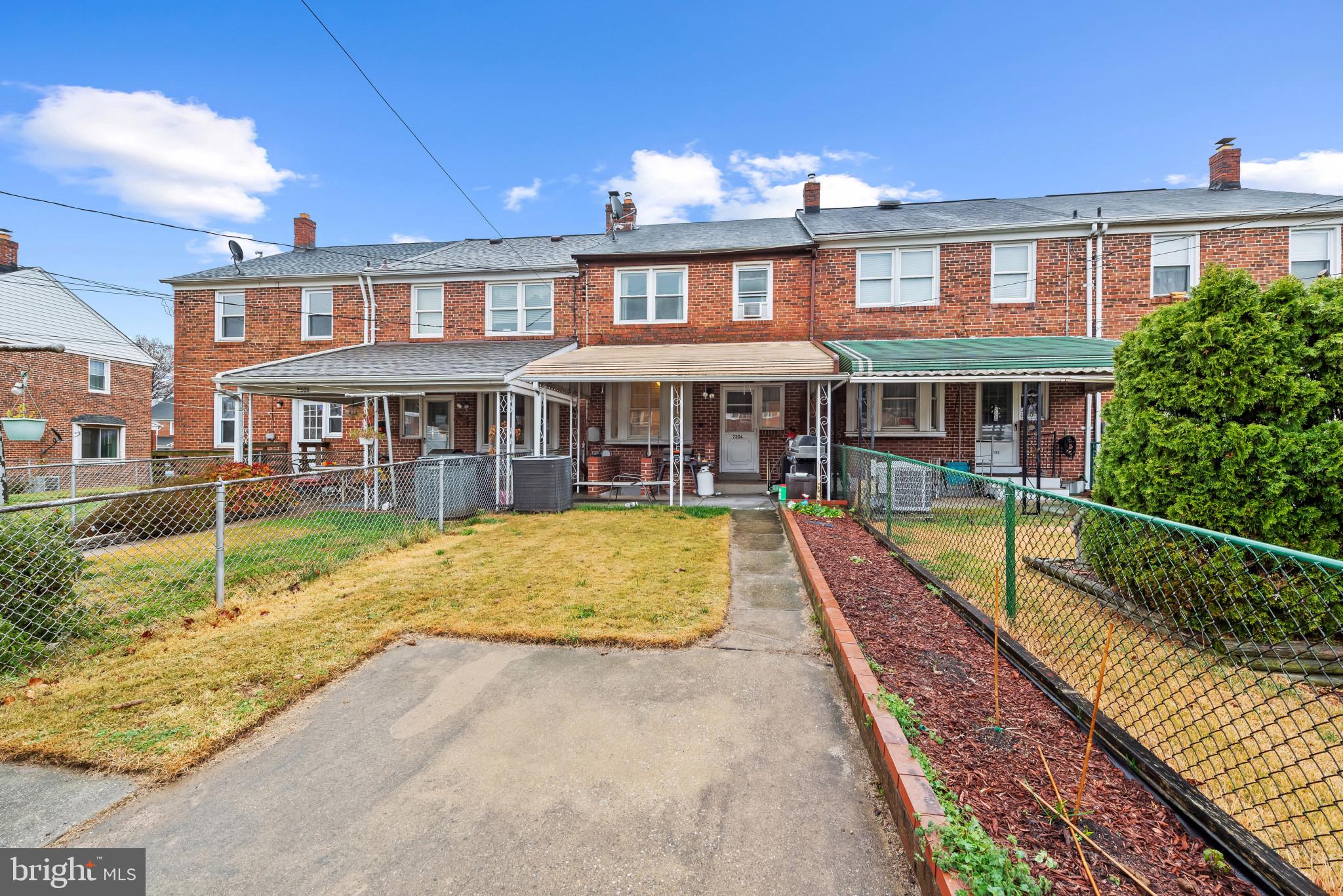 EASTWOOD - Residential