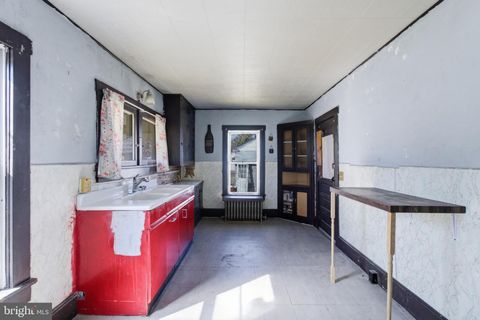 Tiny photo for 1405 Clarendon Avenue, CLEARFIELD, PA 16843 (MLS # PACD2045142)