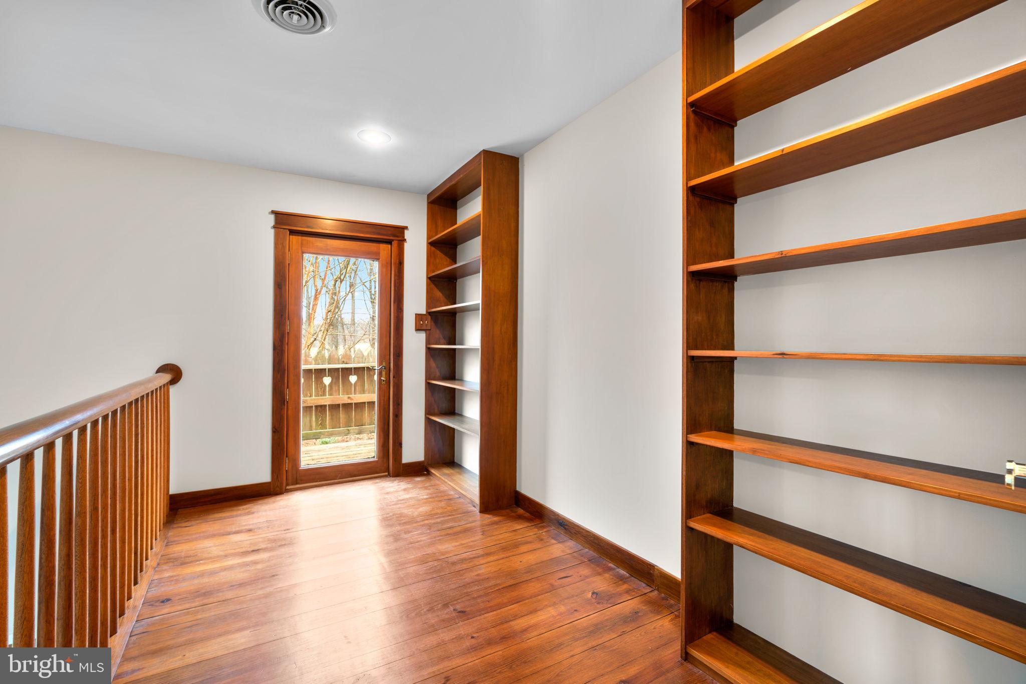 DORSEY HILL - Residential