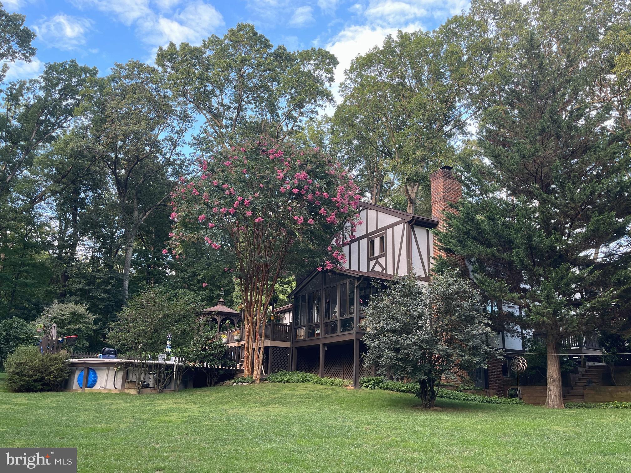 DORSEY HILL - Residential