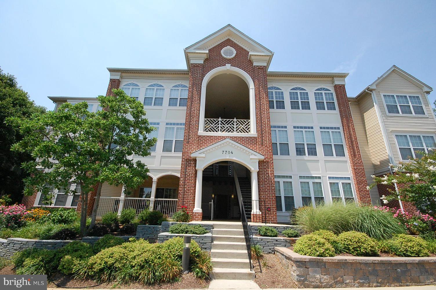 CARDINAL PLACE - Residential