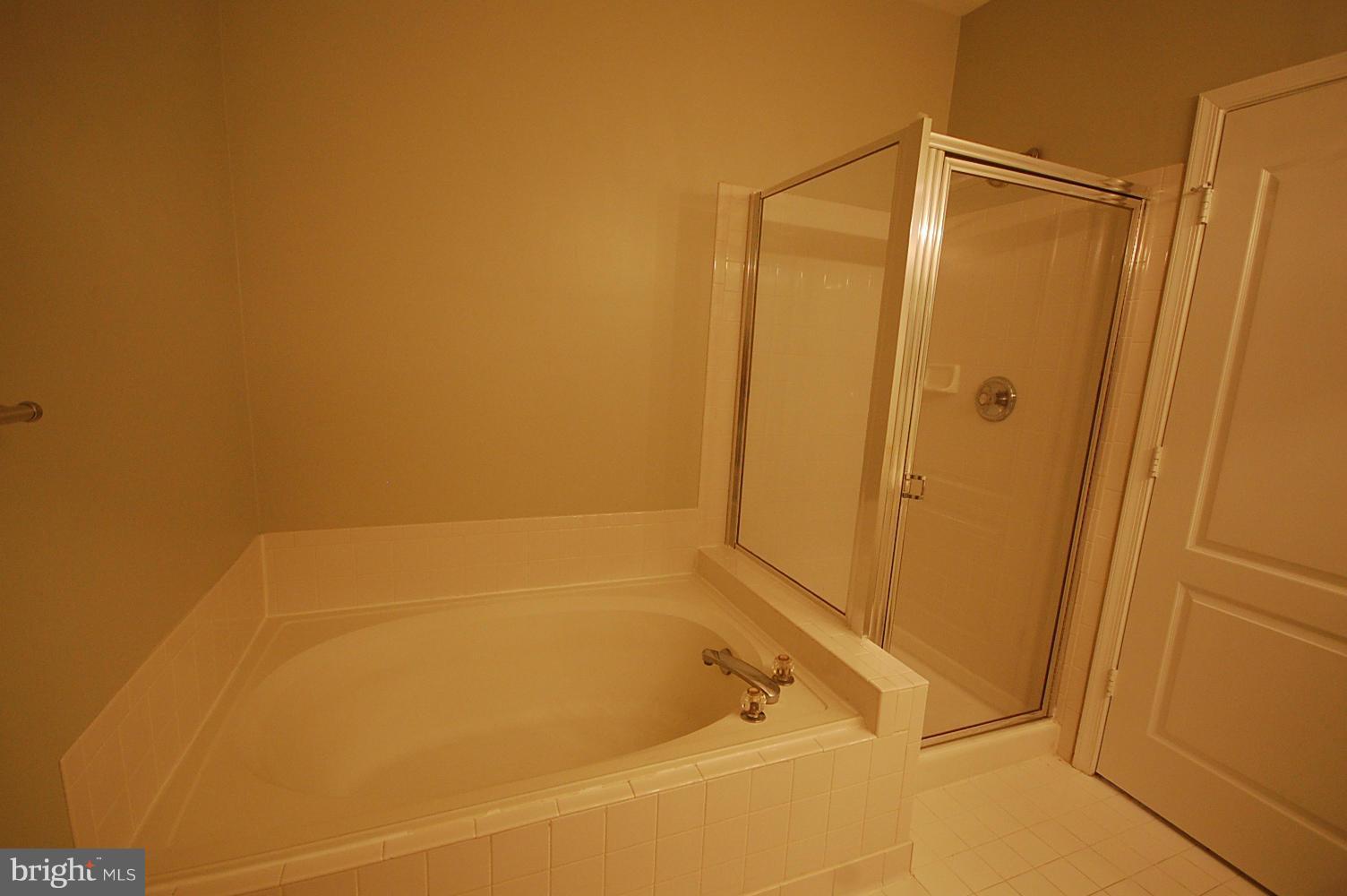 CARDINAL PLACE - Residential