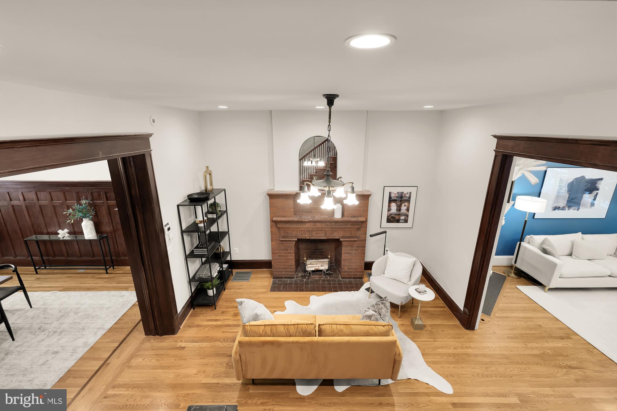 MOUNT PLEASANT - Residential