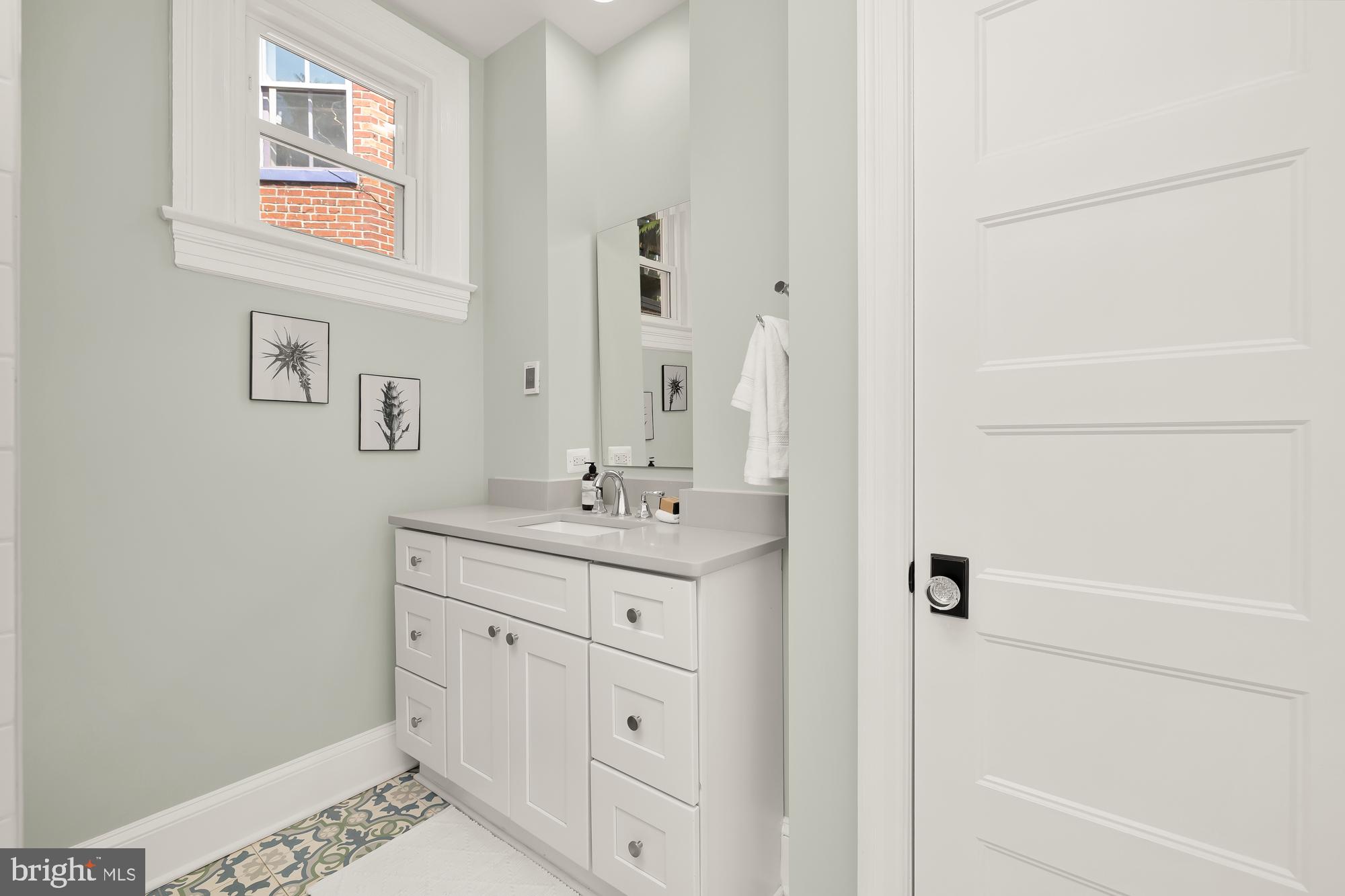 MOUNT PLEASANT - Residential