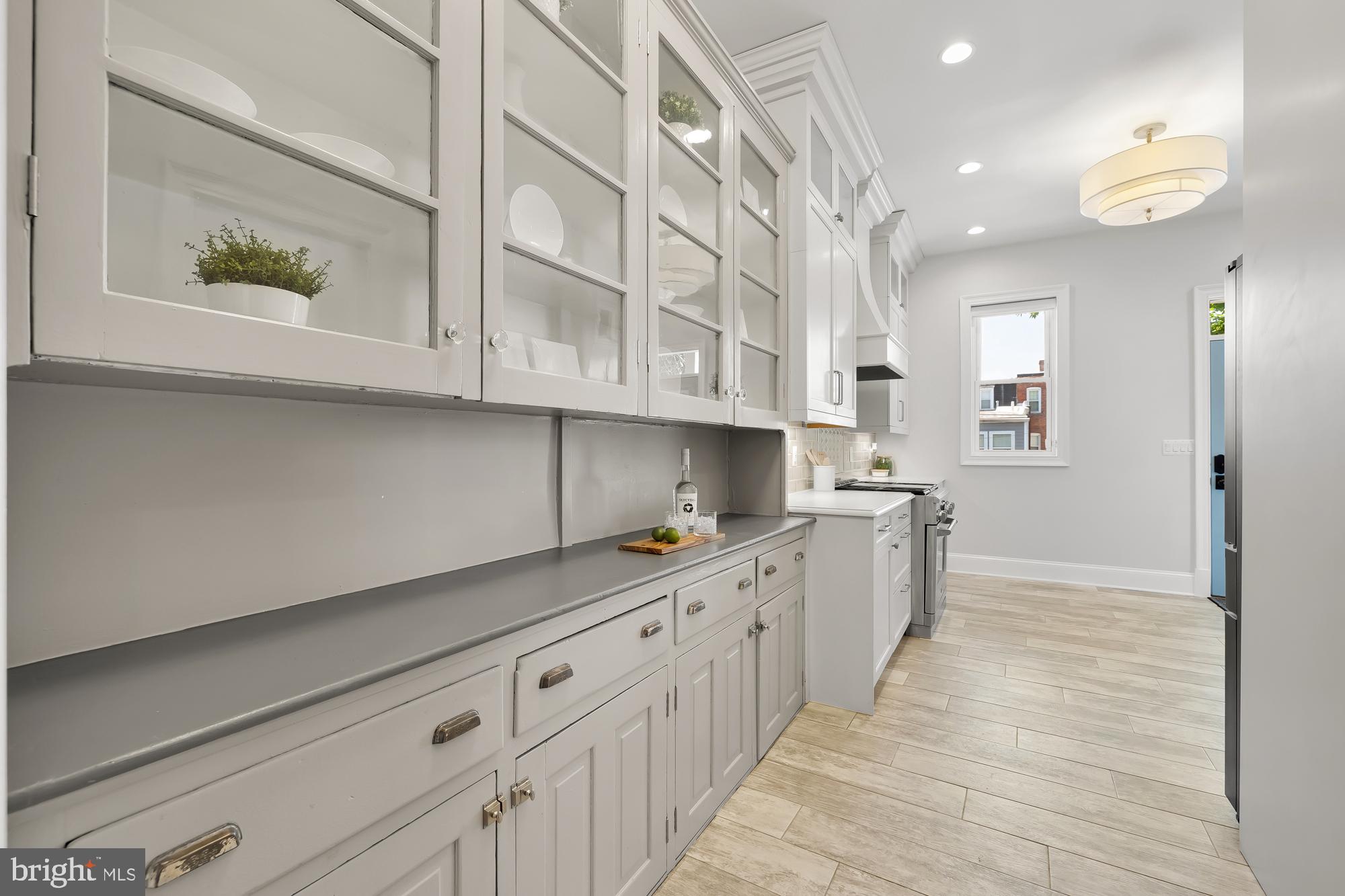 MOUNT PLEASANT - Residential