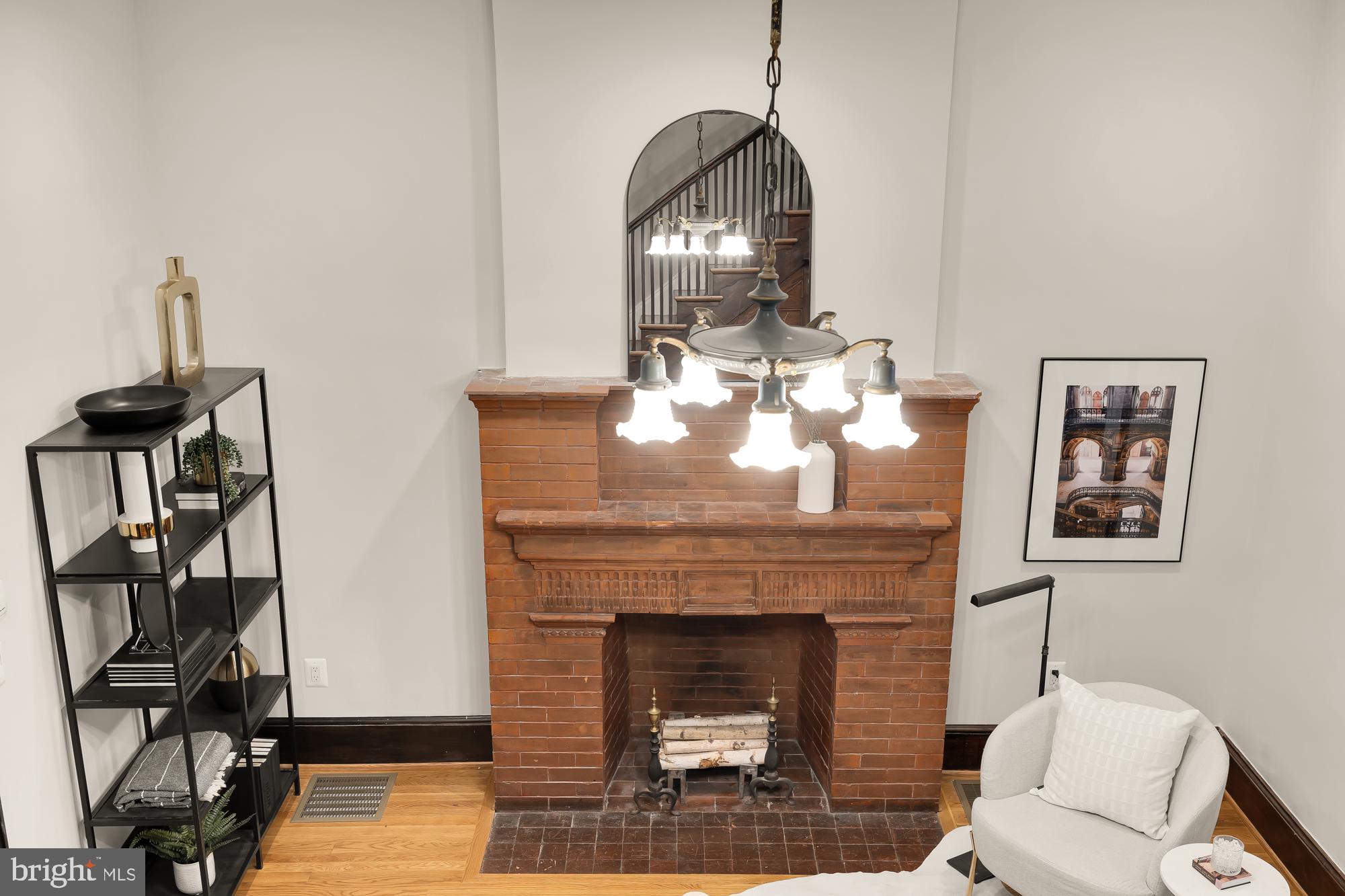 MOUNT PLEASANT - Residential
