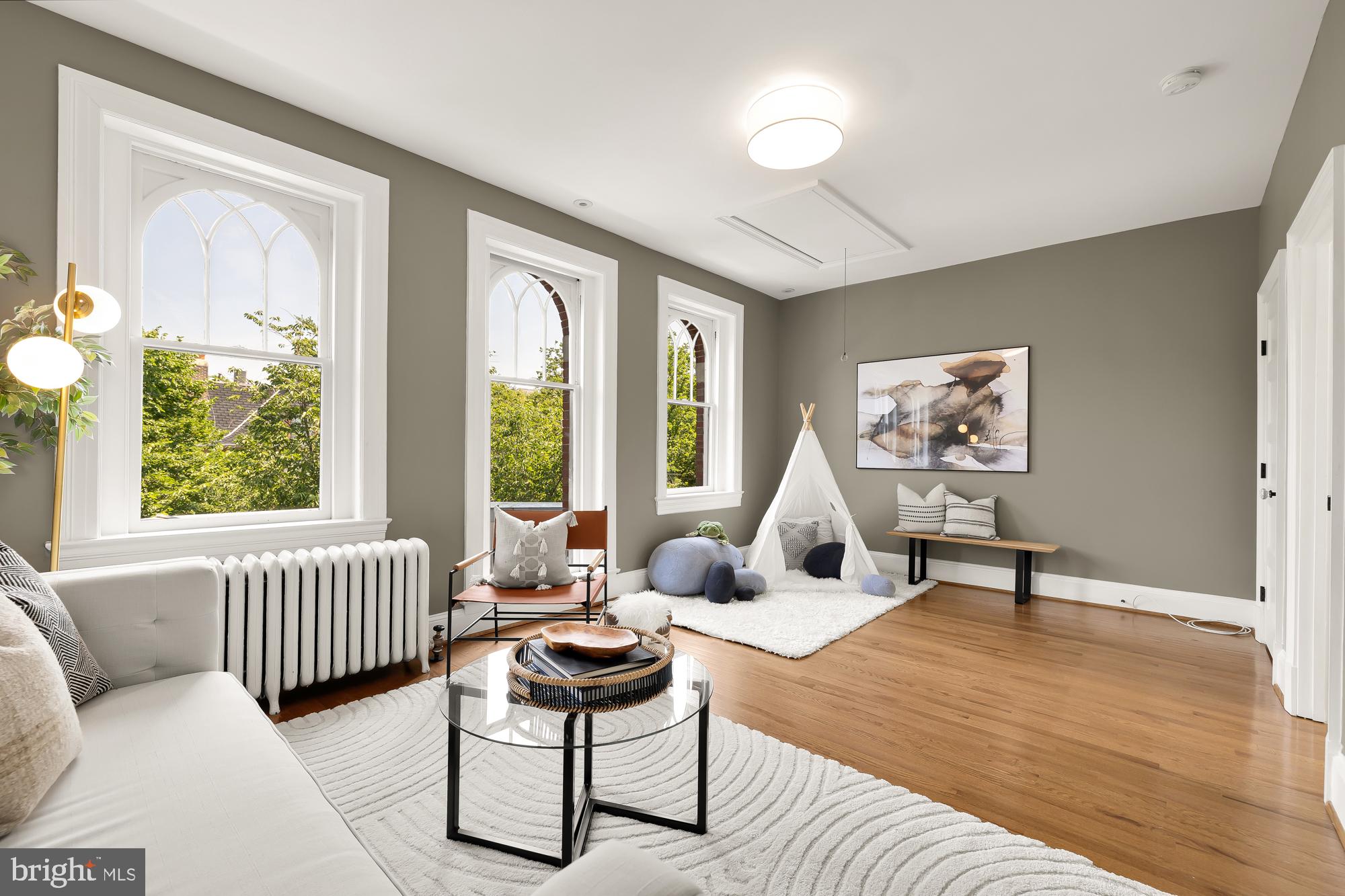 MOUNT PLEASANT - Residential