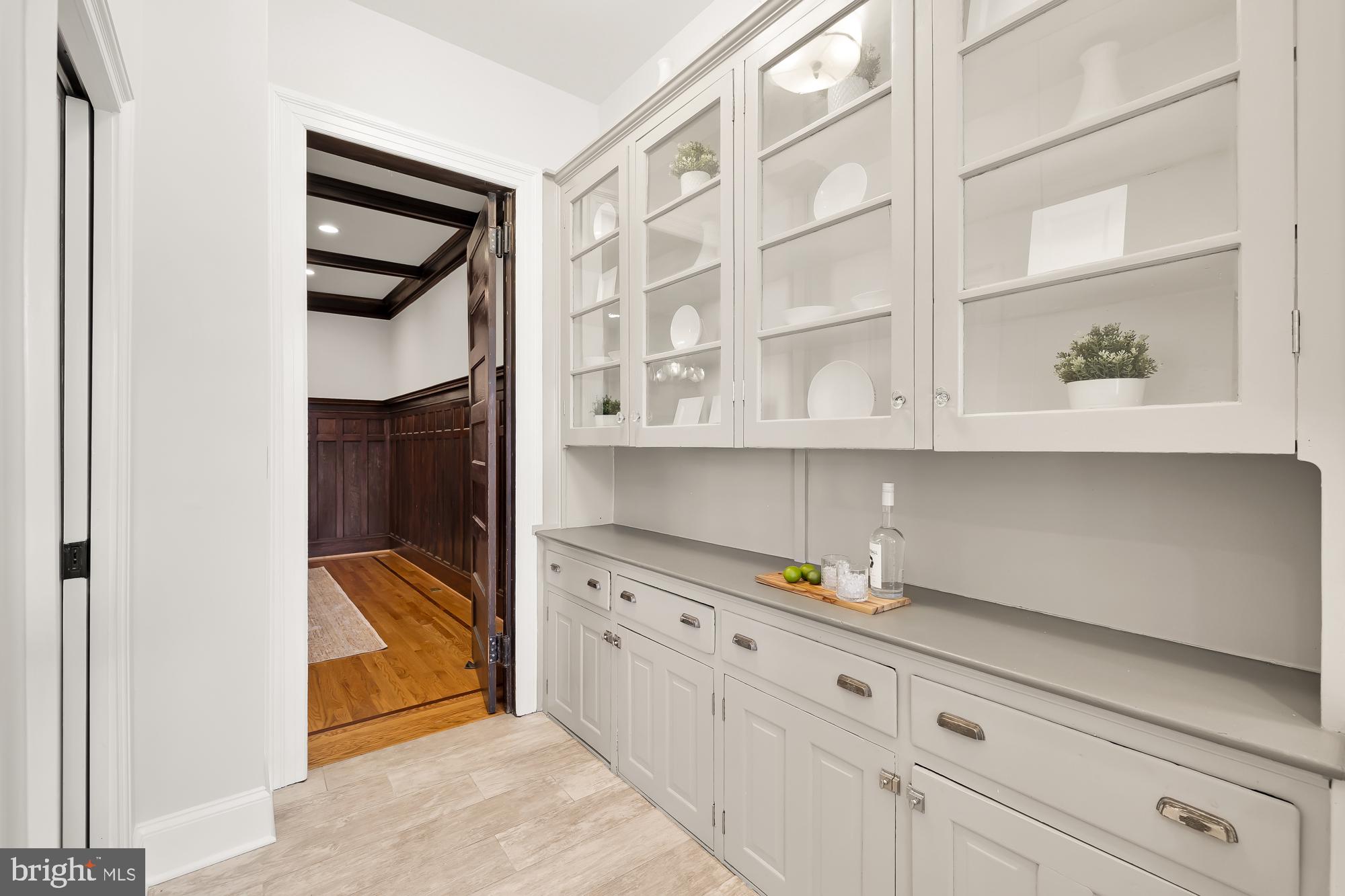 MOUNT PLEASANT - Residential