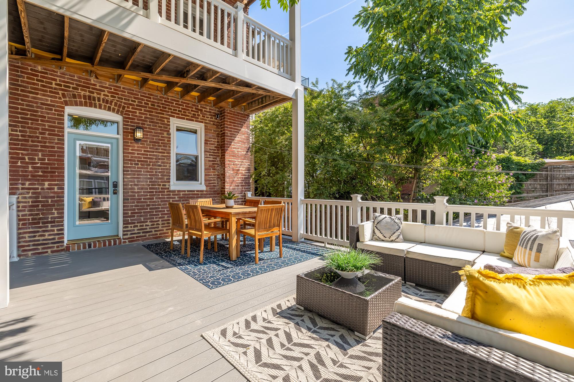 MOUNT PLEASANT - Residential