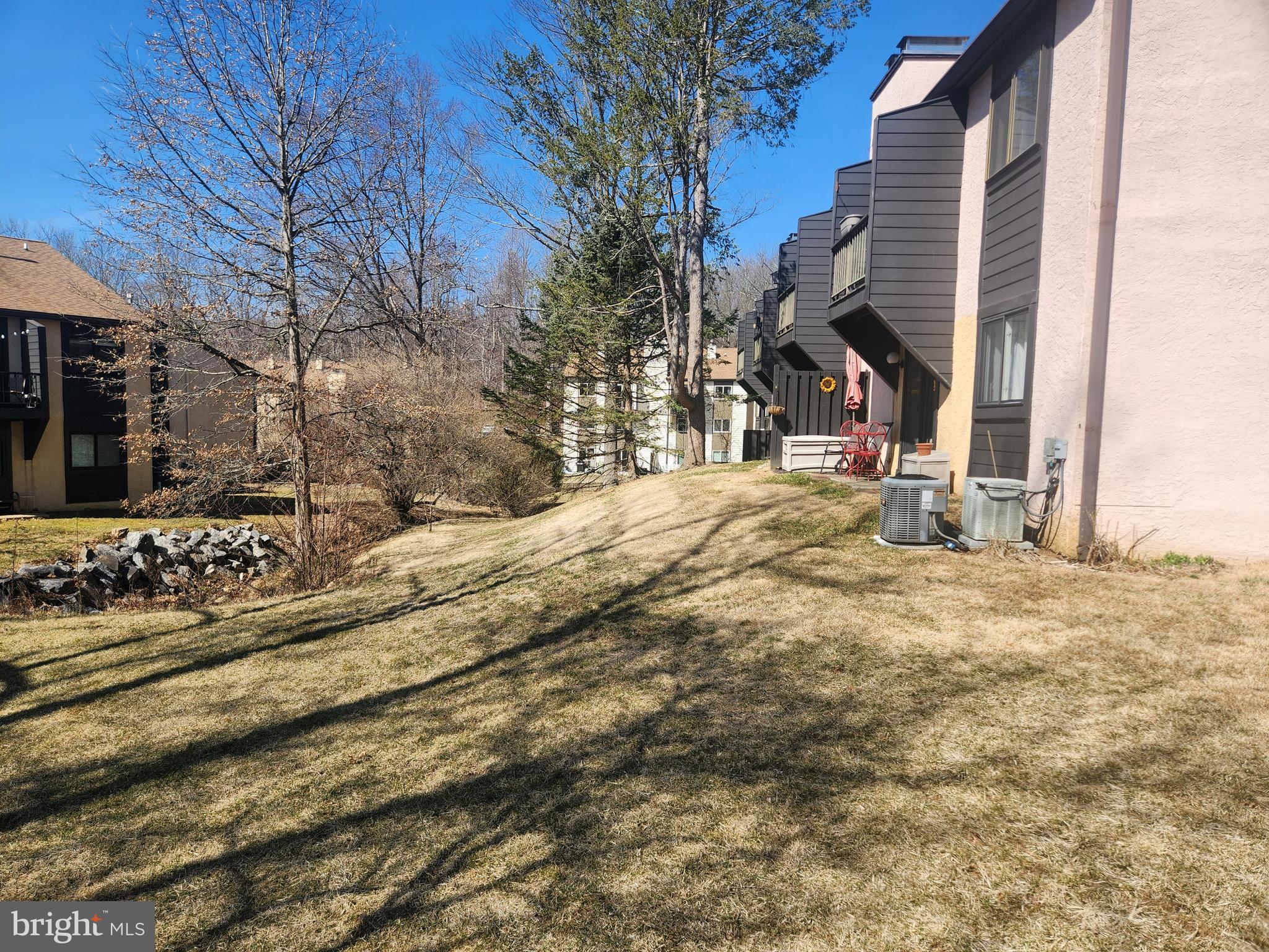 PAINTERS CROSSING - Residential