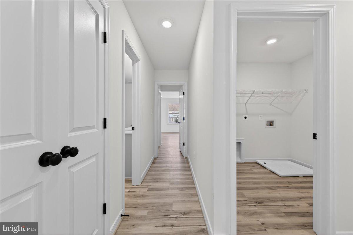 WILDWOOD ON LAKE ANNA - Residential