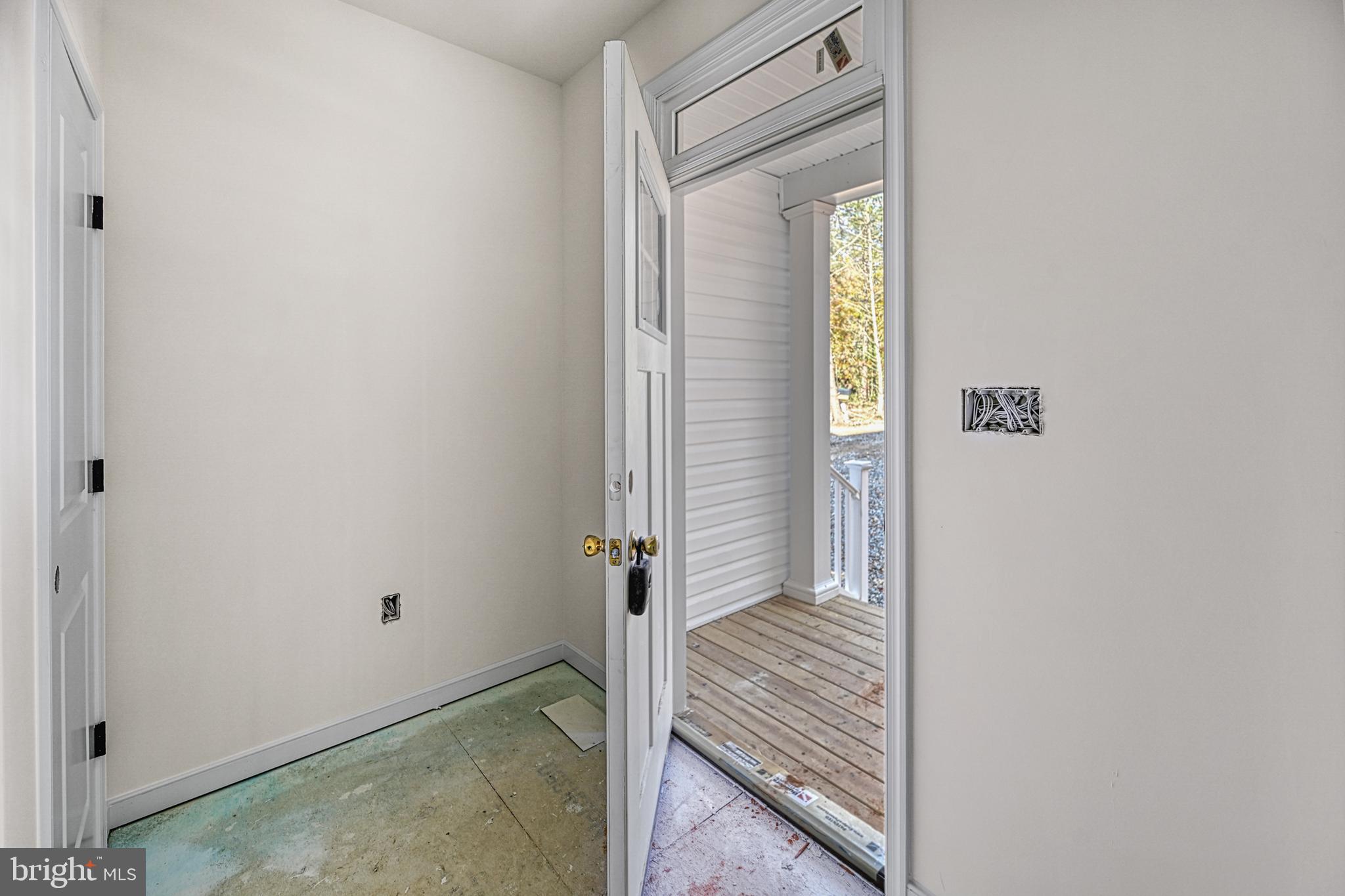 WILDWOOD ON LAKE ANNA - Residential