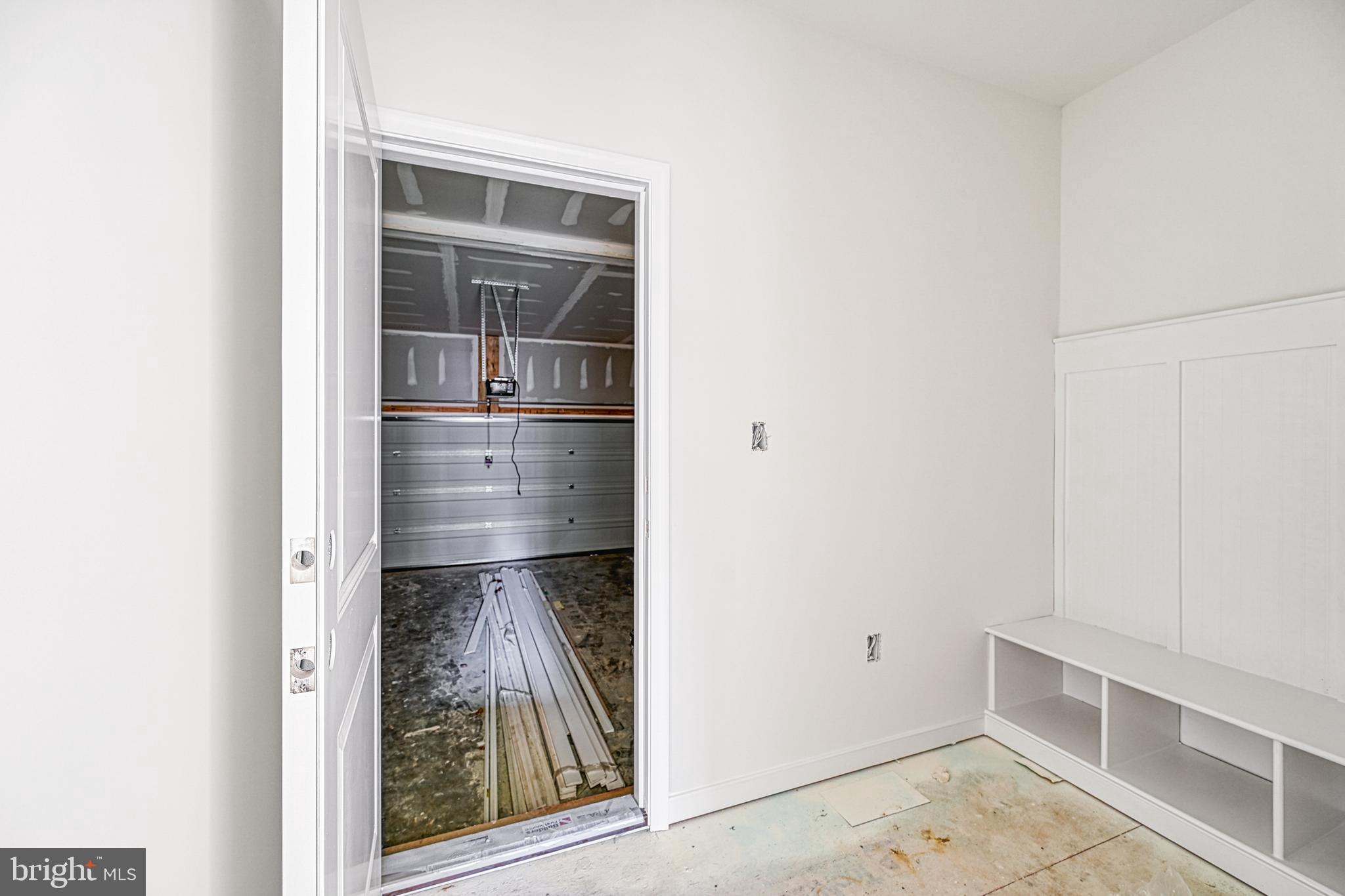 WILDWOOD ON LAKE ANNA - Residential