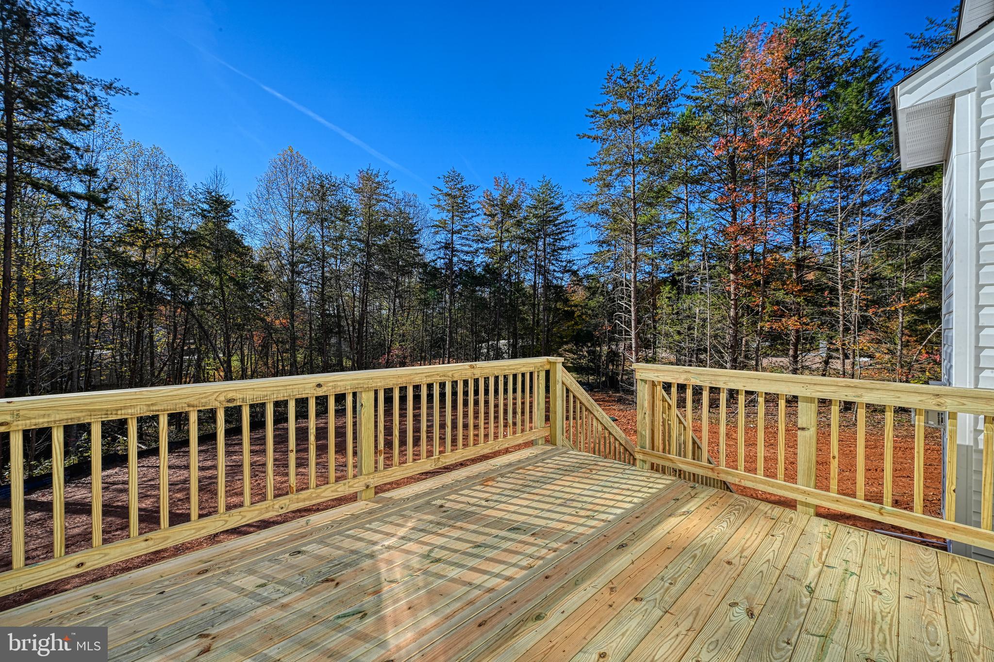 WILDWOOD ON LAKE ANNA - Residential
