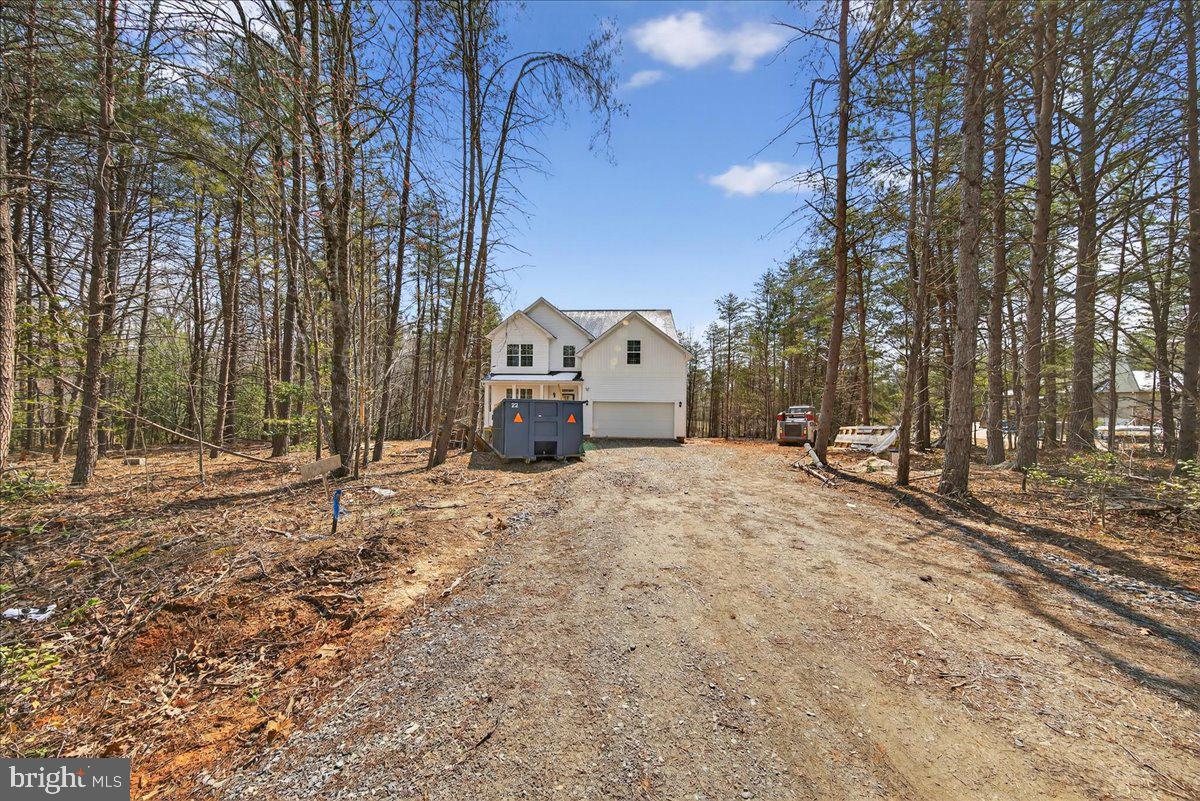 WILDWOOD ON LAKE ANNA - Residential