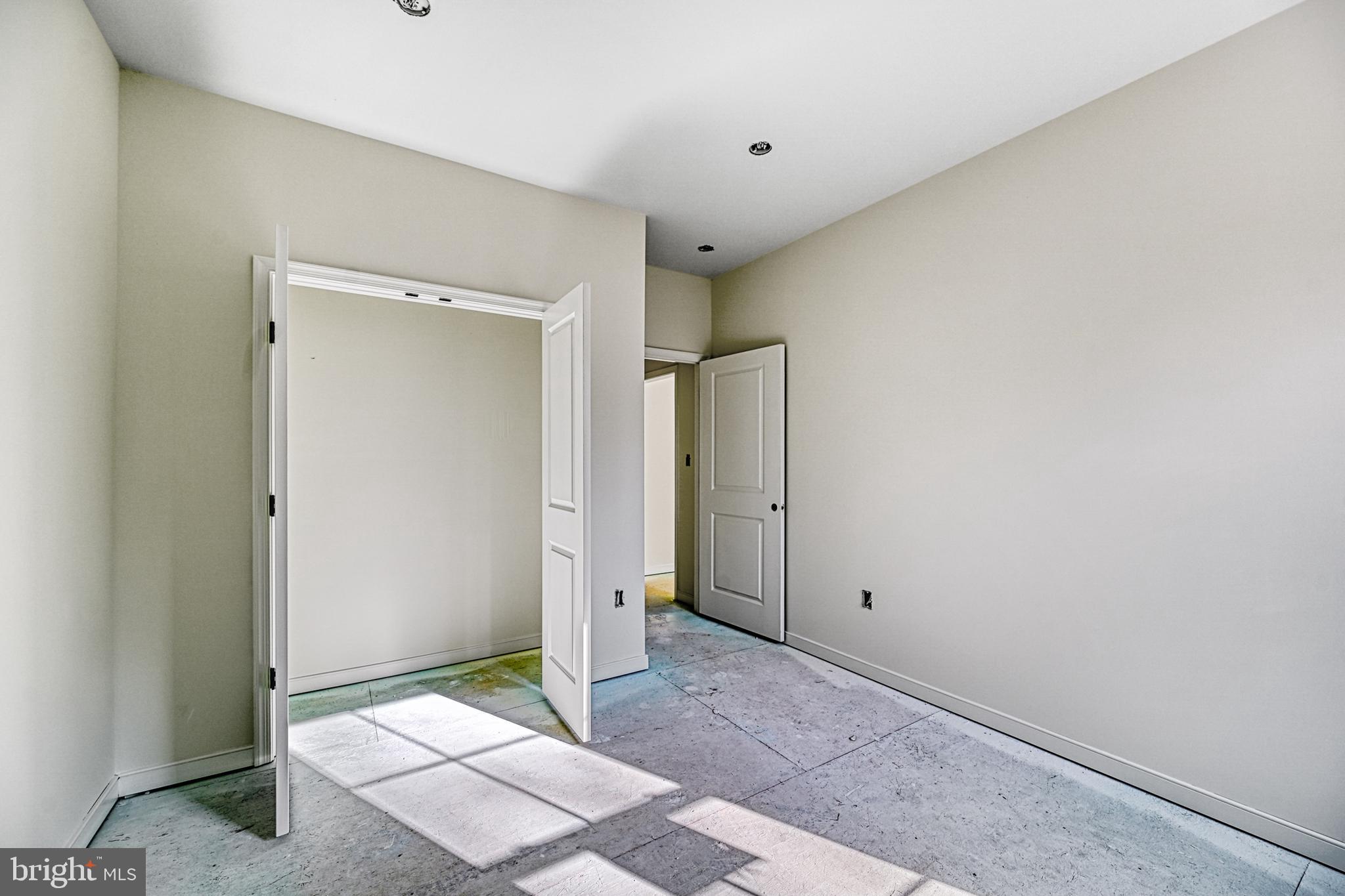 WILDWOOD ON LAKE ANNA - Residential