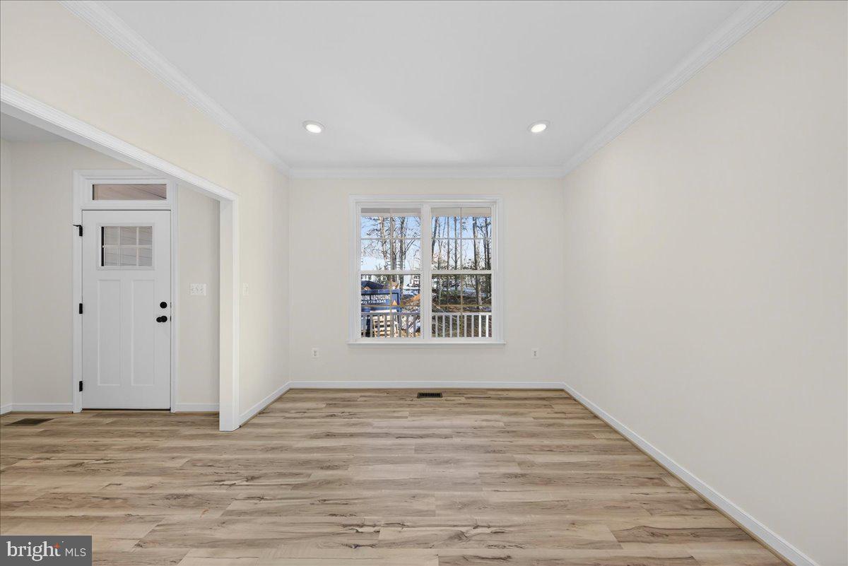 WILDWOOD ON LAKE ANNA - Residential