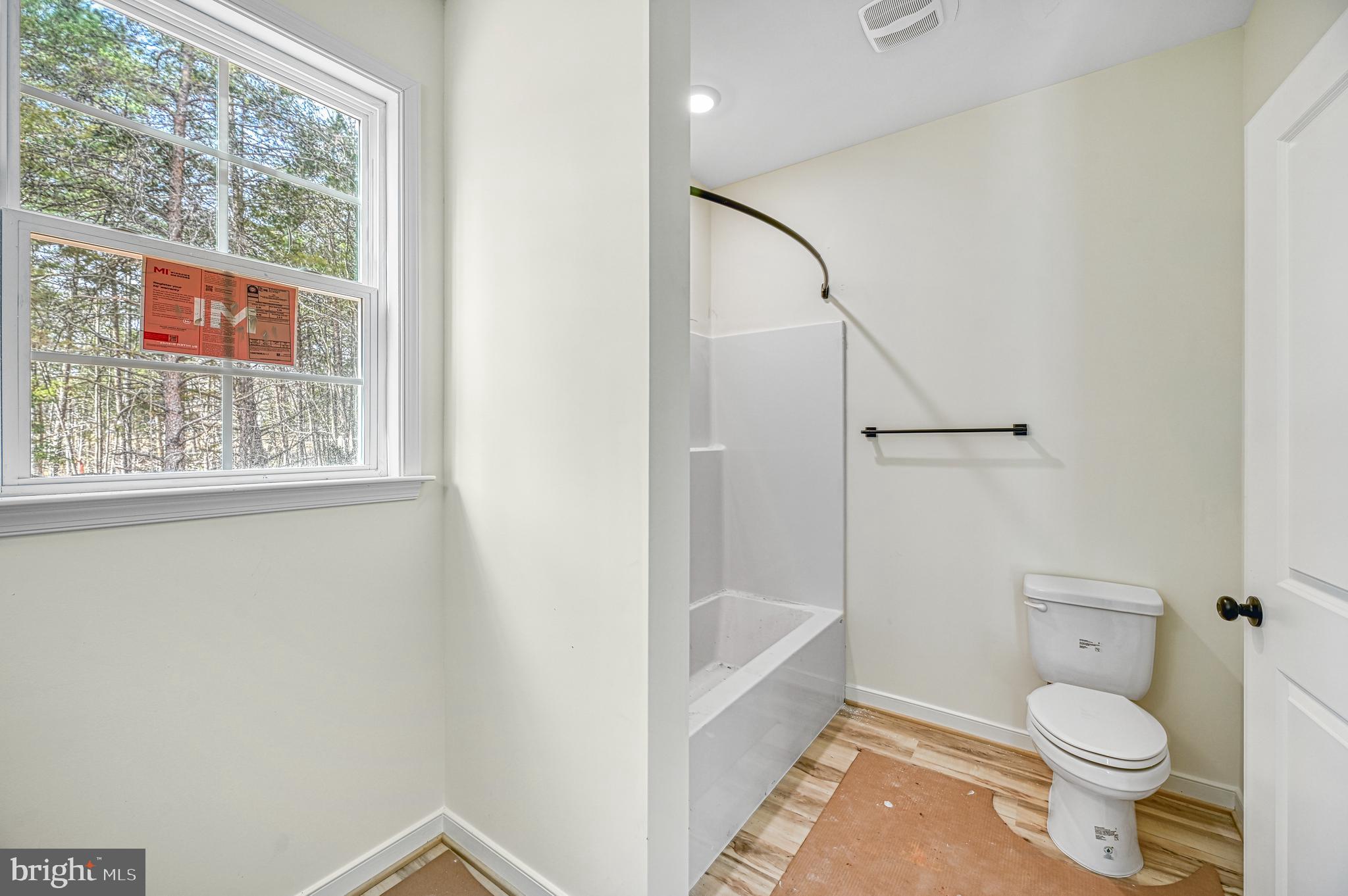 WILDWOOD ON LAKE ANNA - Residential