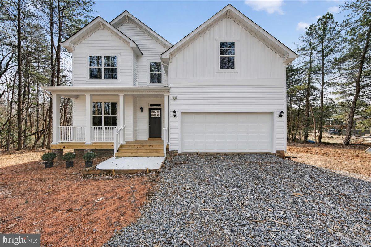 WILDWOOD ON LAKE ANNA - Residential