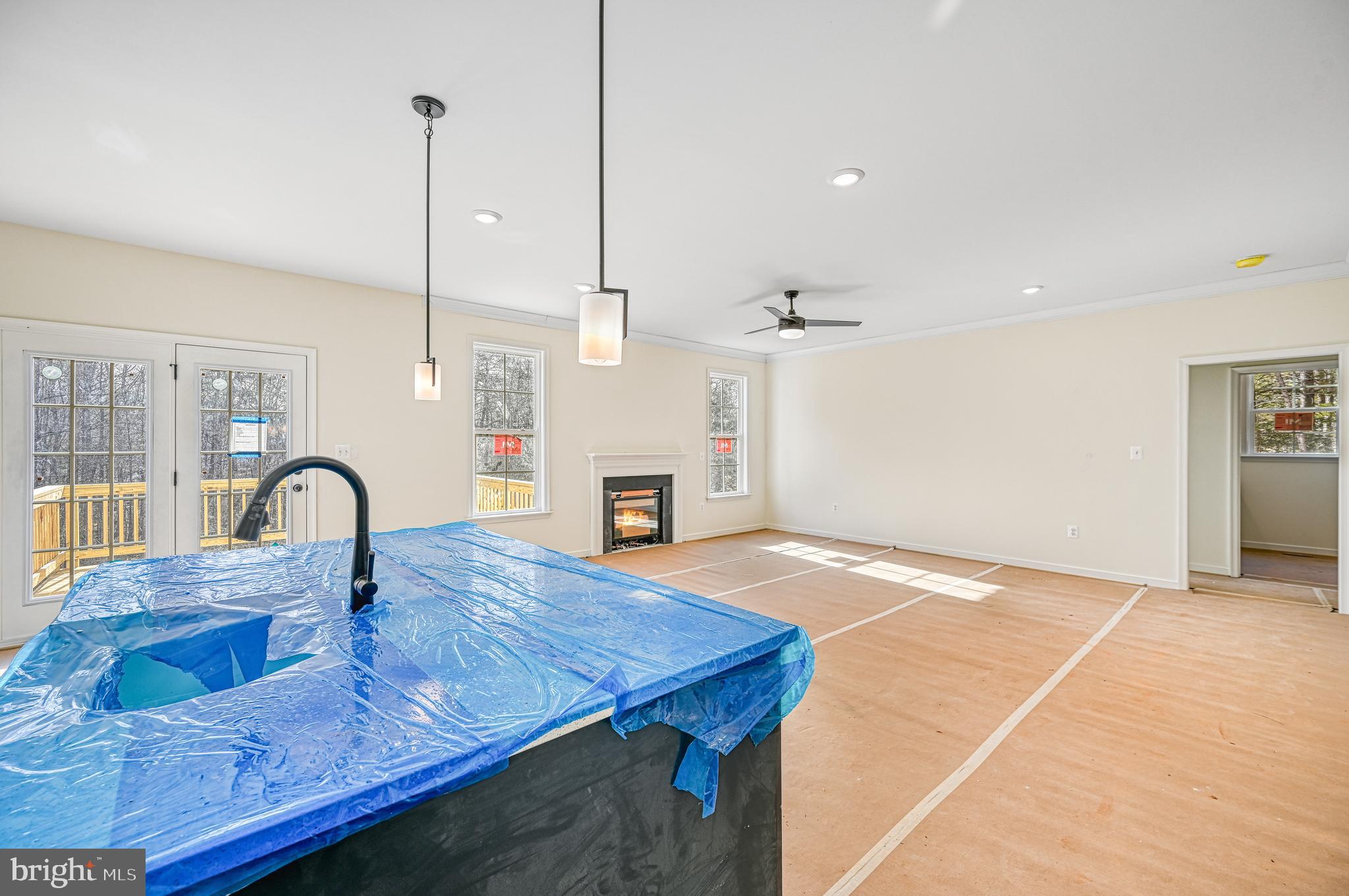 WILDWOOD ON LAKE ANNA - Residential