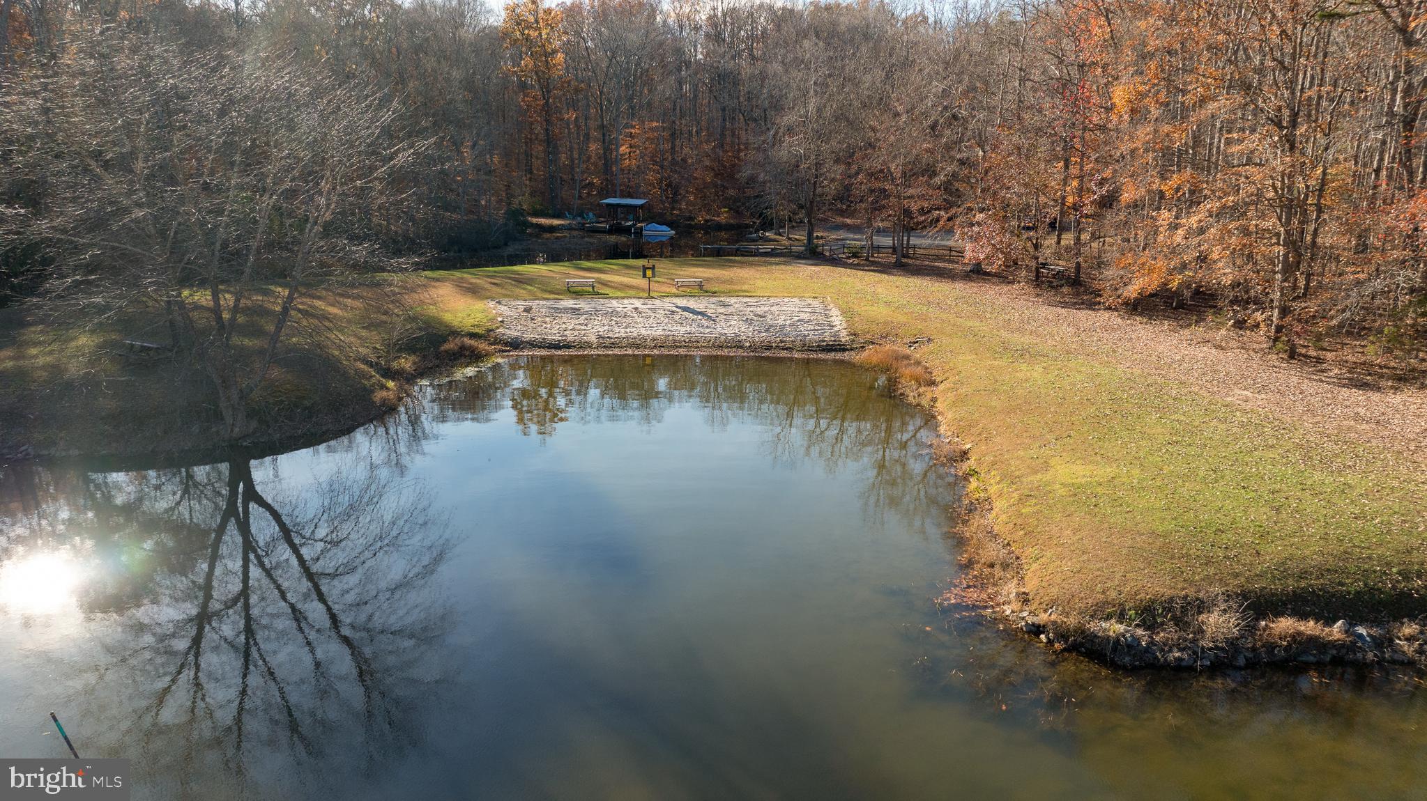 WILDWOOD ON LAKE ANNA - Residential