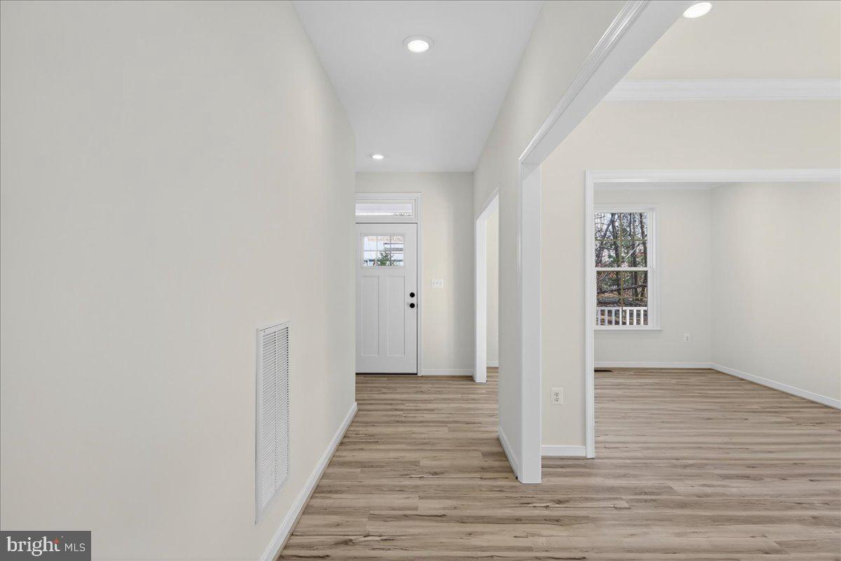 WILDWOOD ON LAKE ANNA - Residential