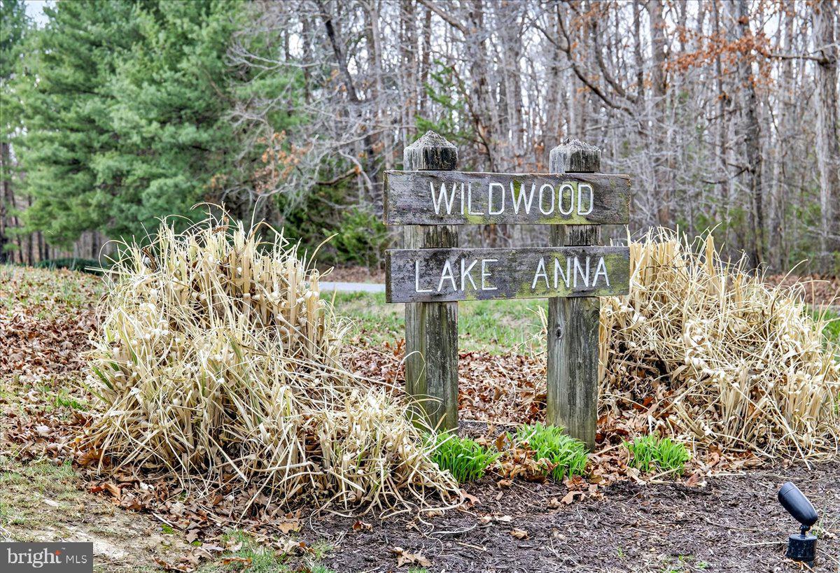 WILDWOOD ON LAKE ANNA - Residential