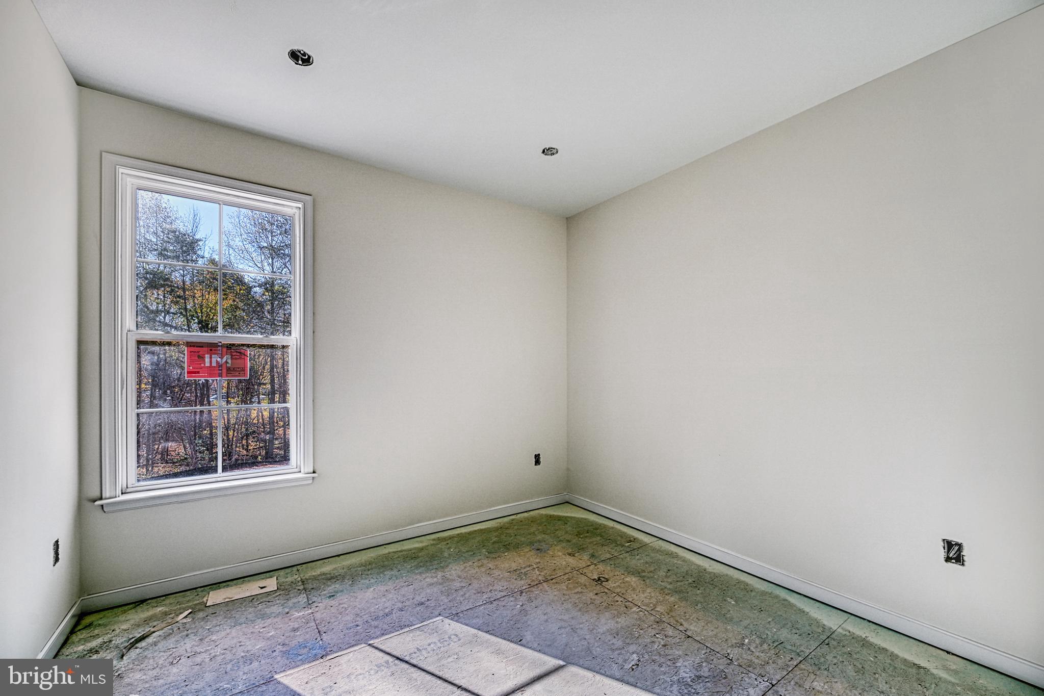 WILDWOOD ON LAKE ANNA - Residential