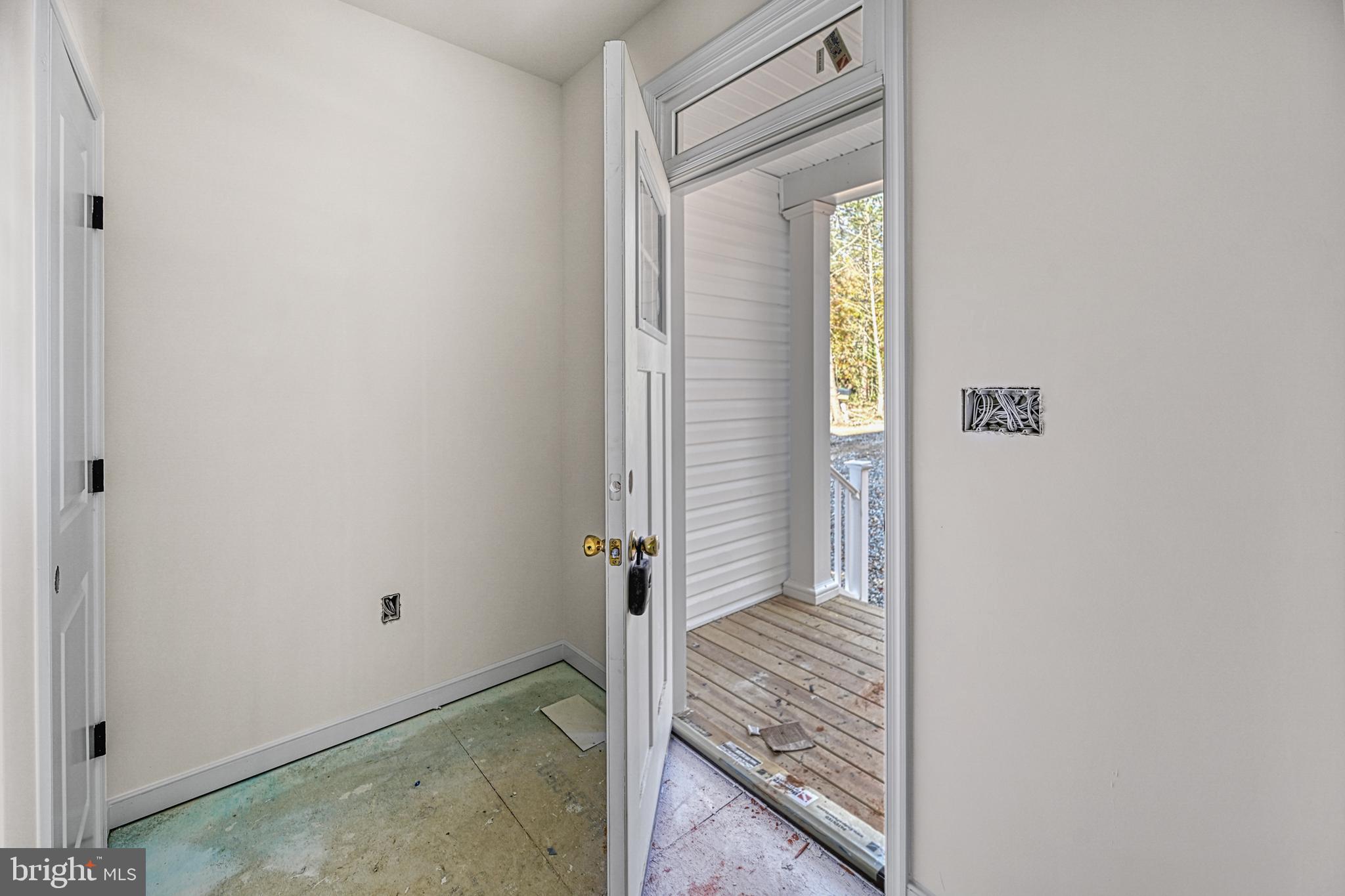 WILDWOOD ON LAKE ANNA - Residential