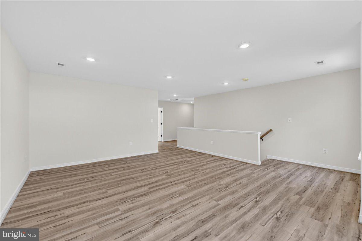 WILDWOOD ON LAKE ANNA - Residential