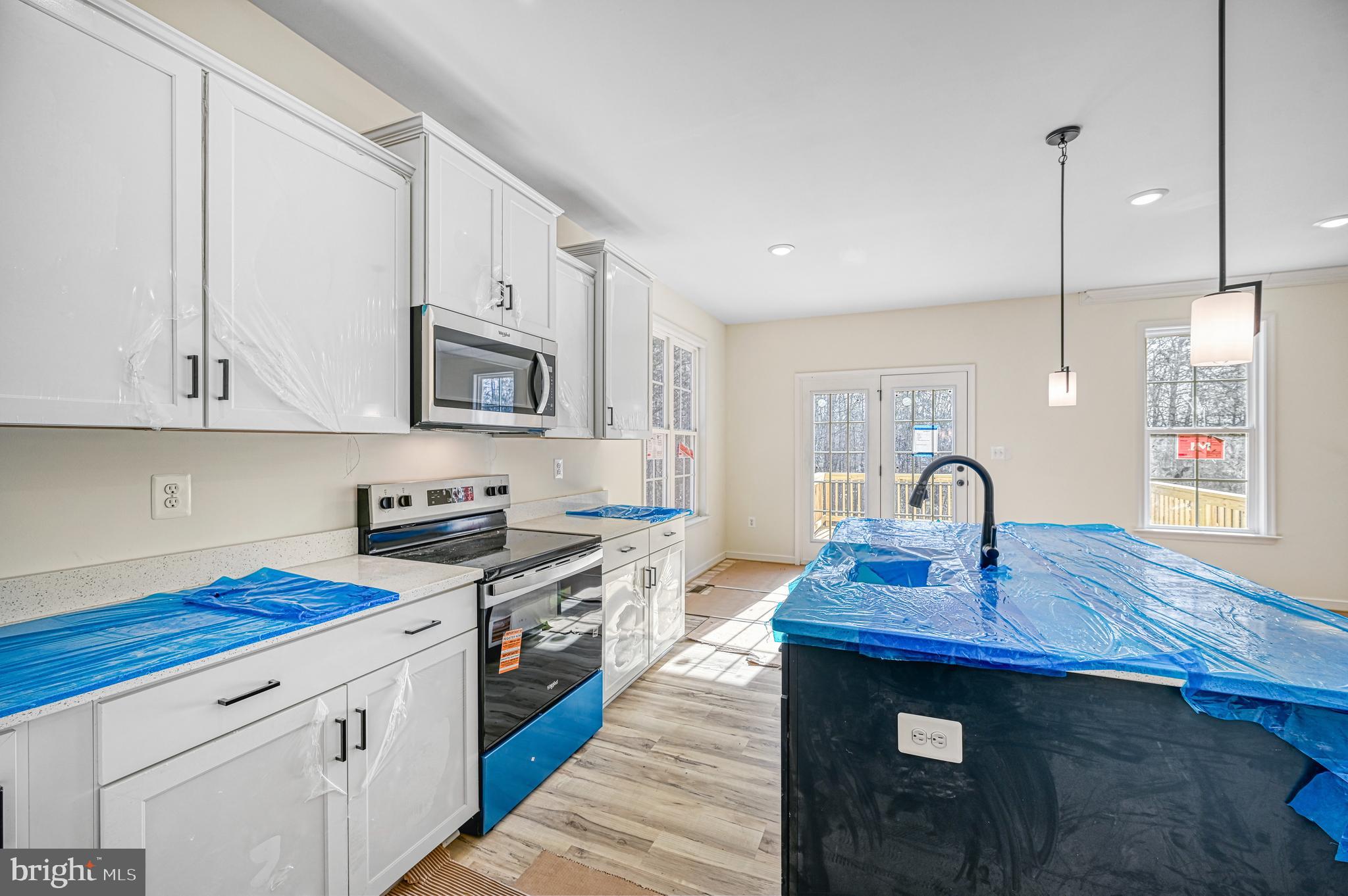 WILDWOOD ON LAKE ANNA - Residential