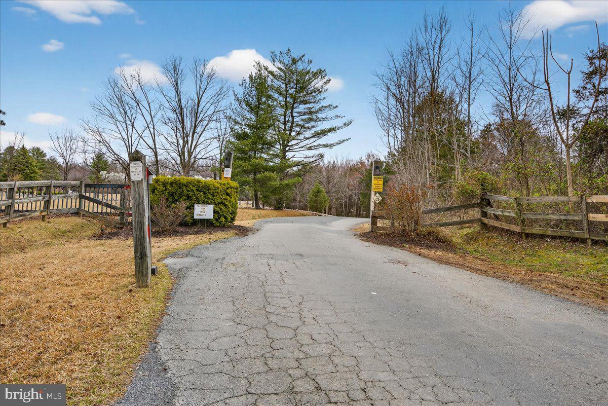 WILDWOOD ON LAKE ANNA - Residential