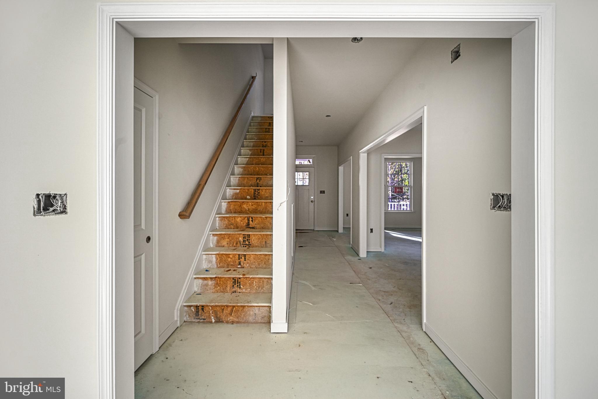 WILDWOOD ON LAKE ANNA - Residential