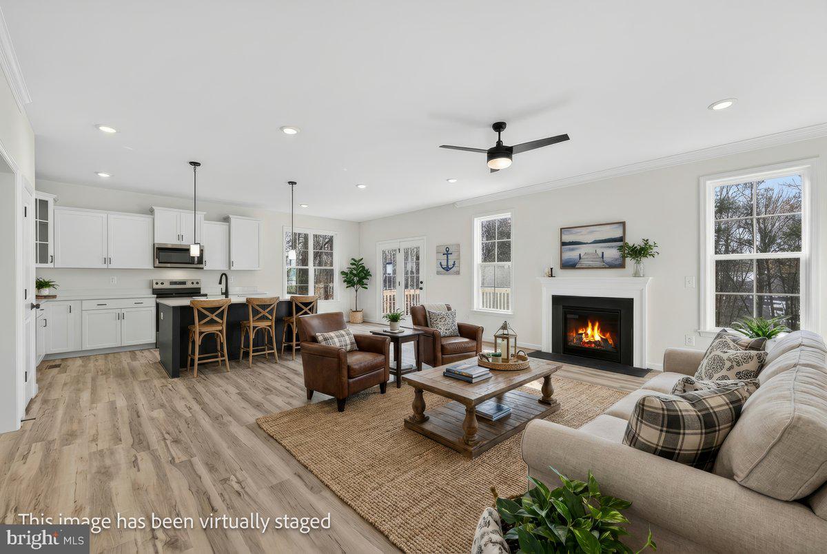 WILDWOOD ON LAKE ANNA - Residential
