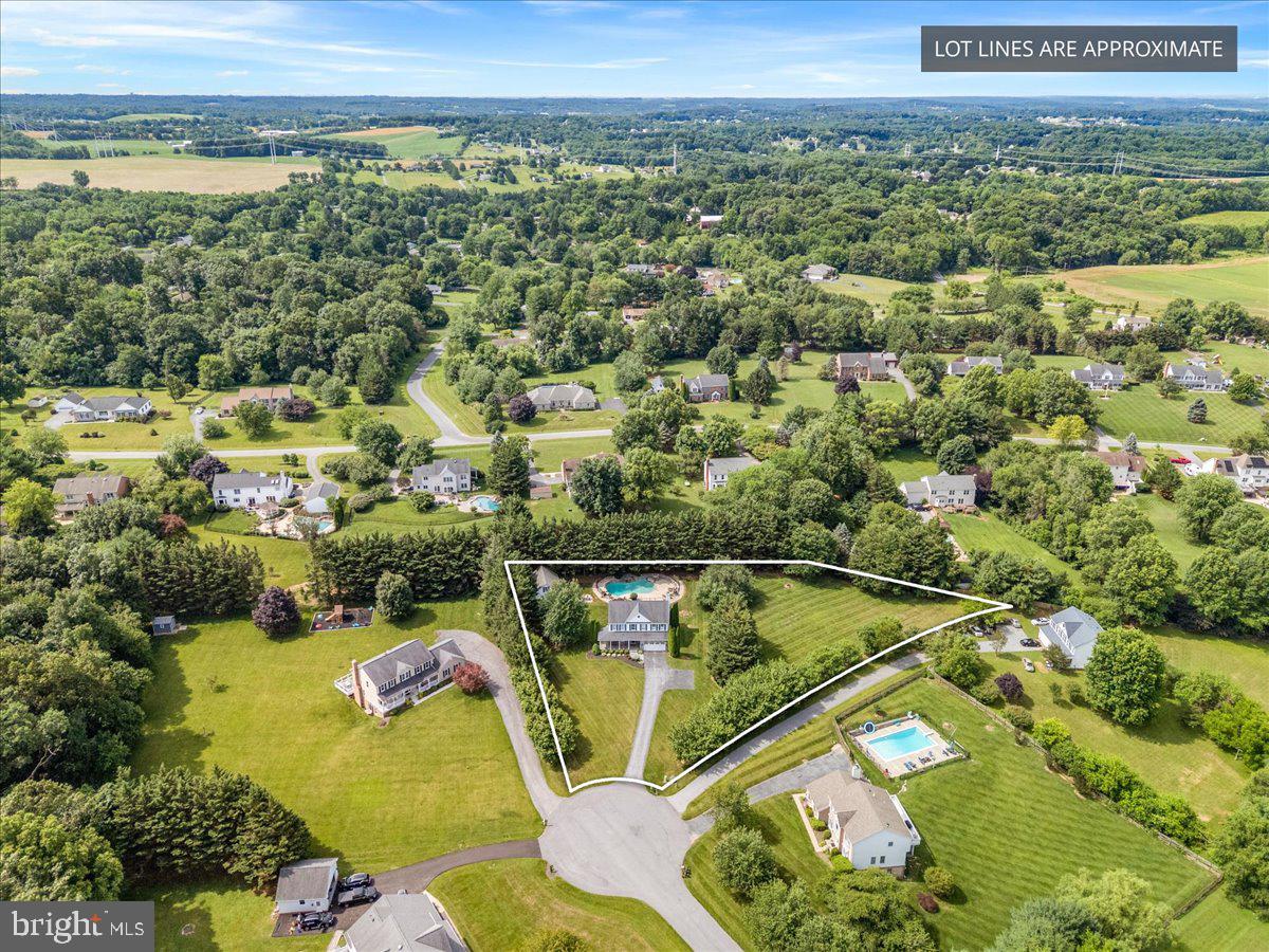 4706 HARDWOOD COURT
