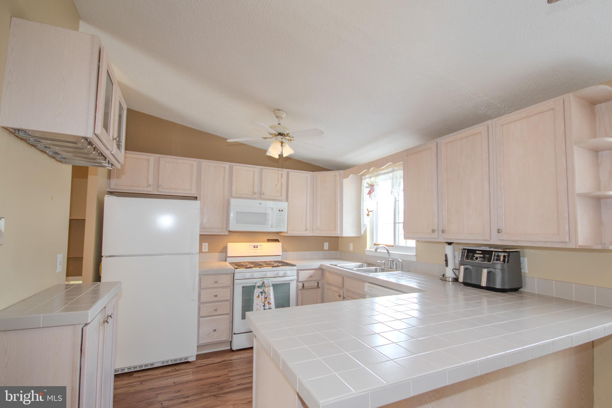 SCHUMAKER GLEN - Residential