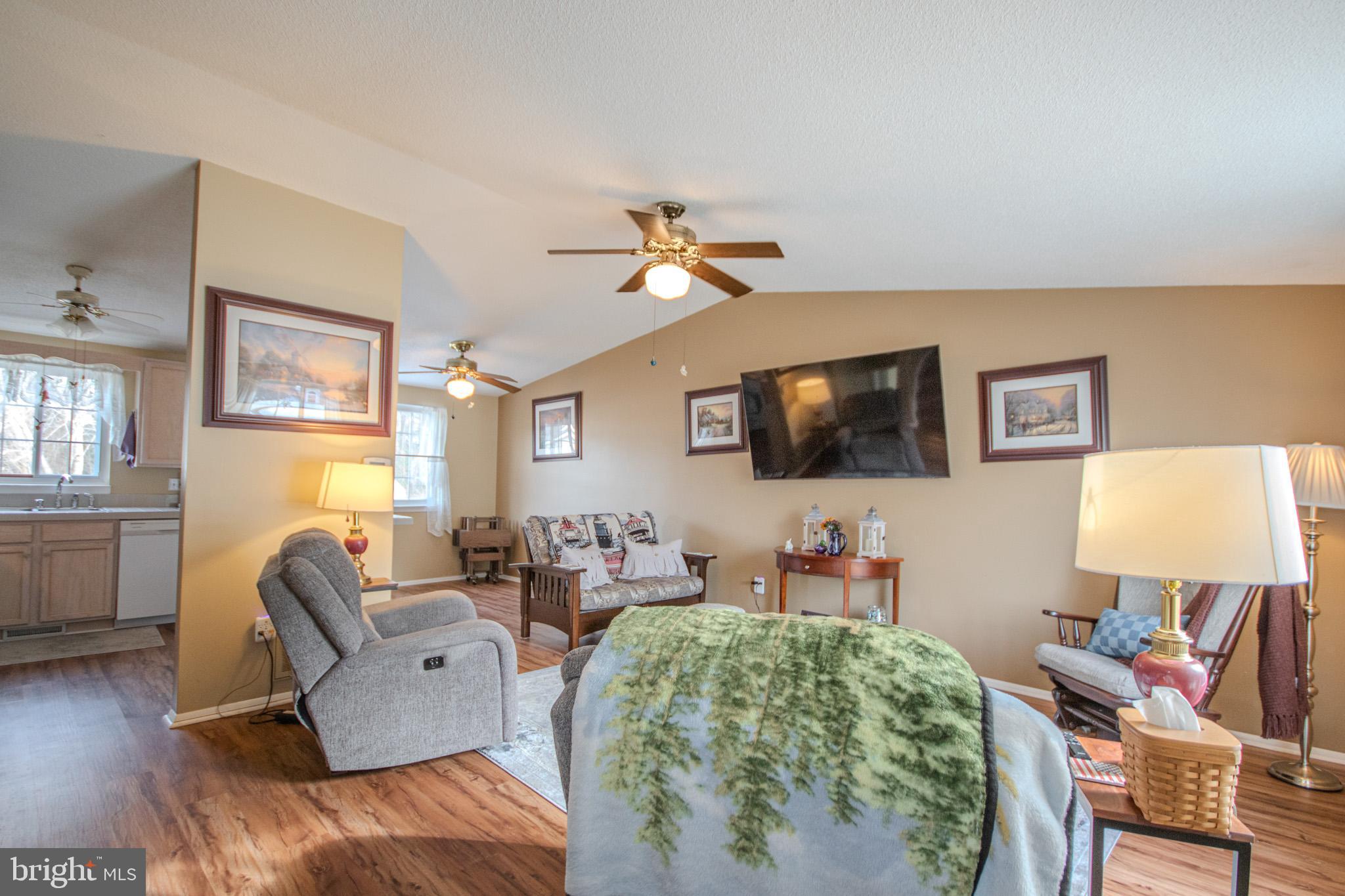 SCHUMAKER GLEN - Residential