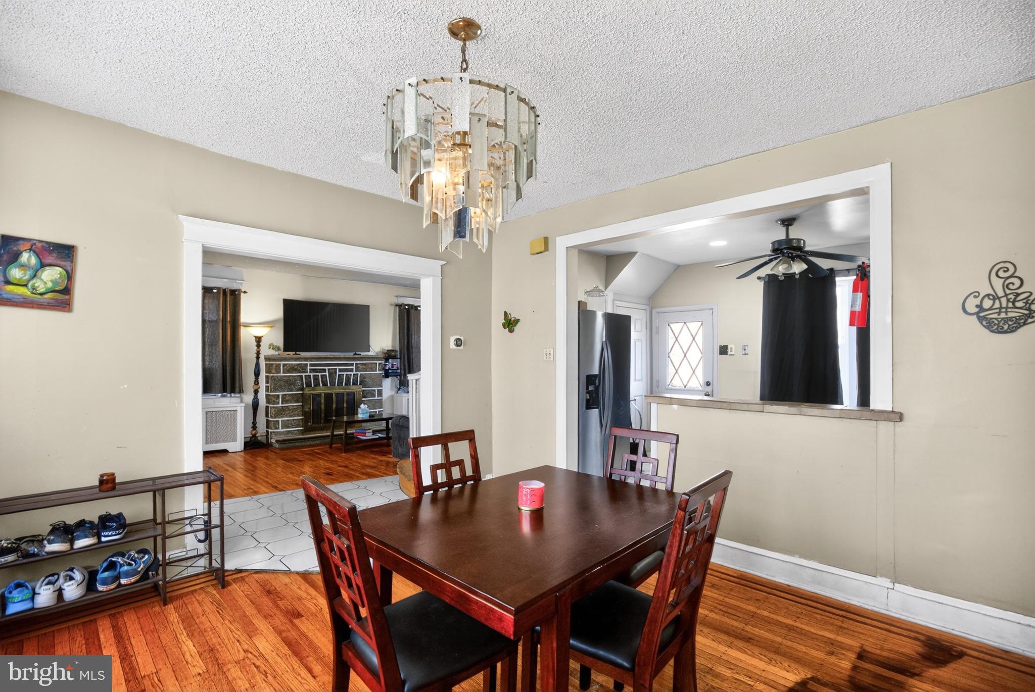 LAWNCREST - Residential