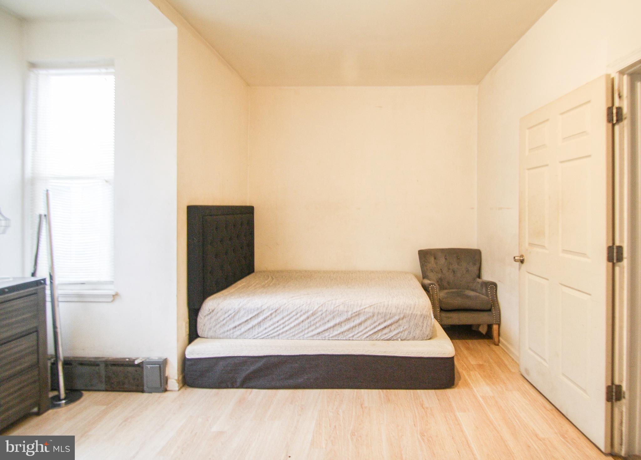 KENSINGTON - Residential