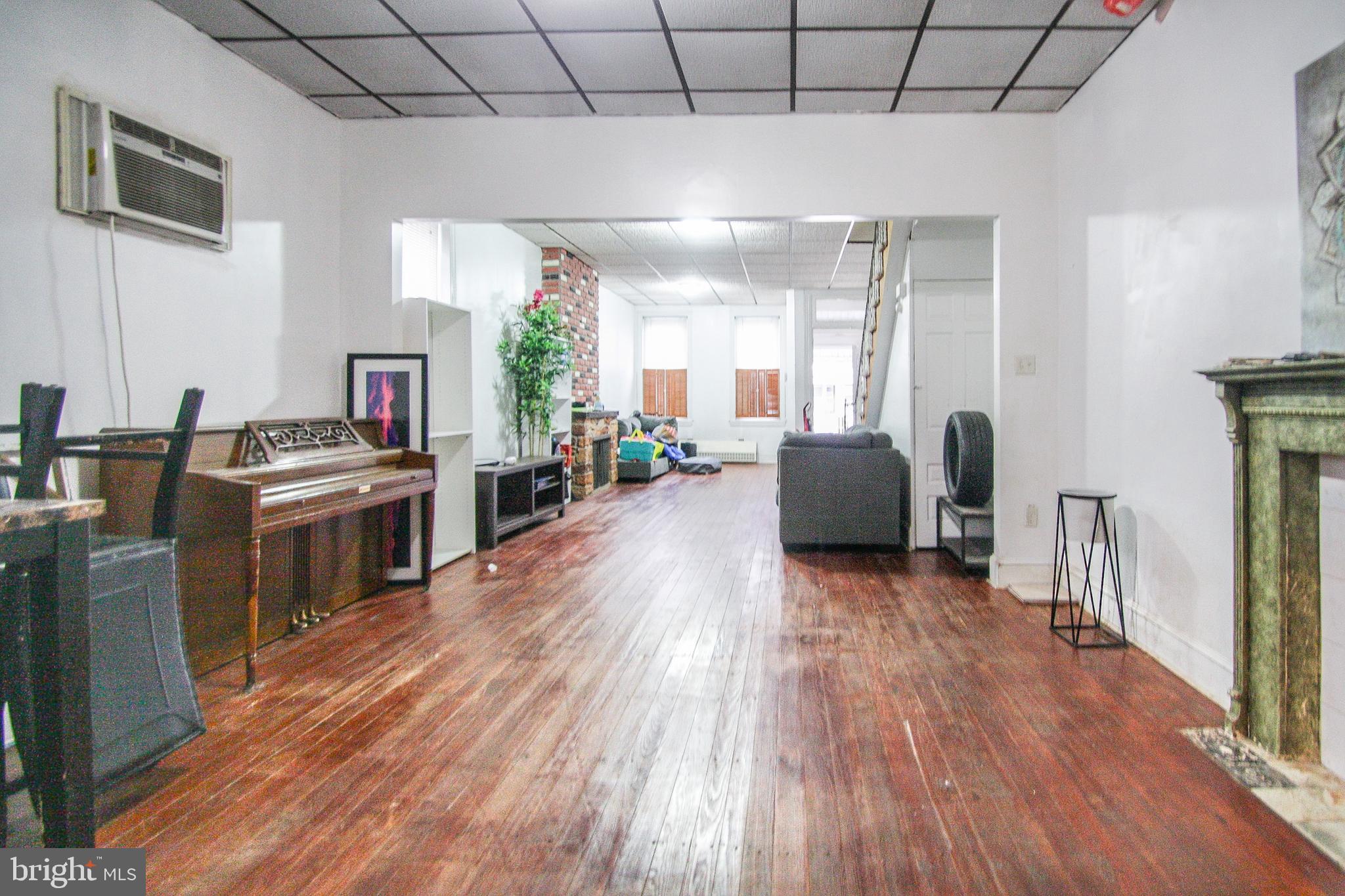 KENSINGTON - Residential