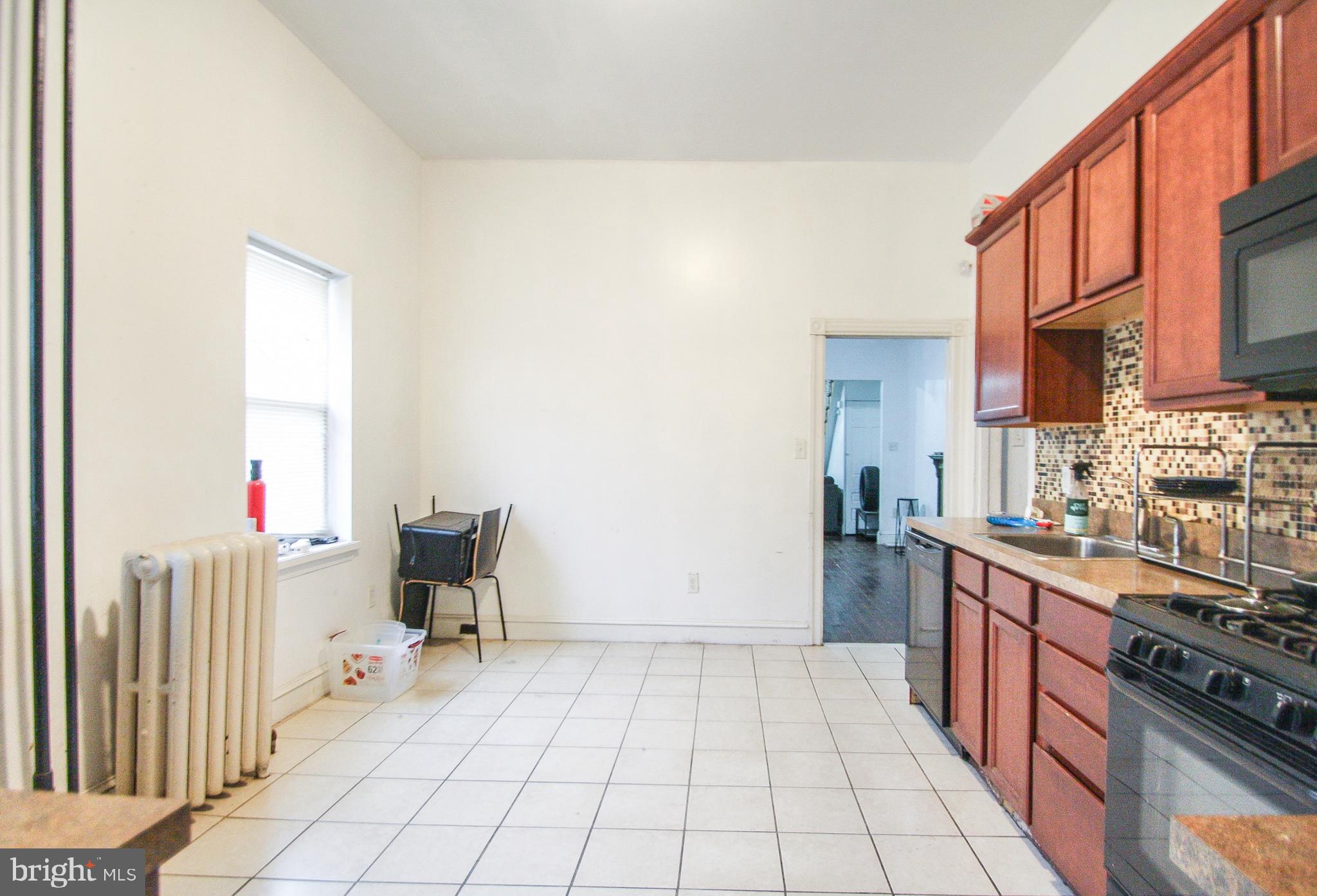 KENSINGTON - Residential