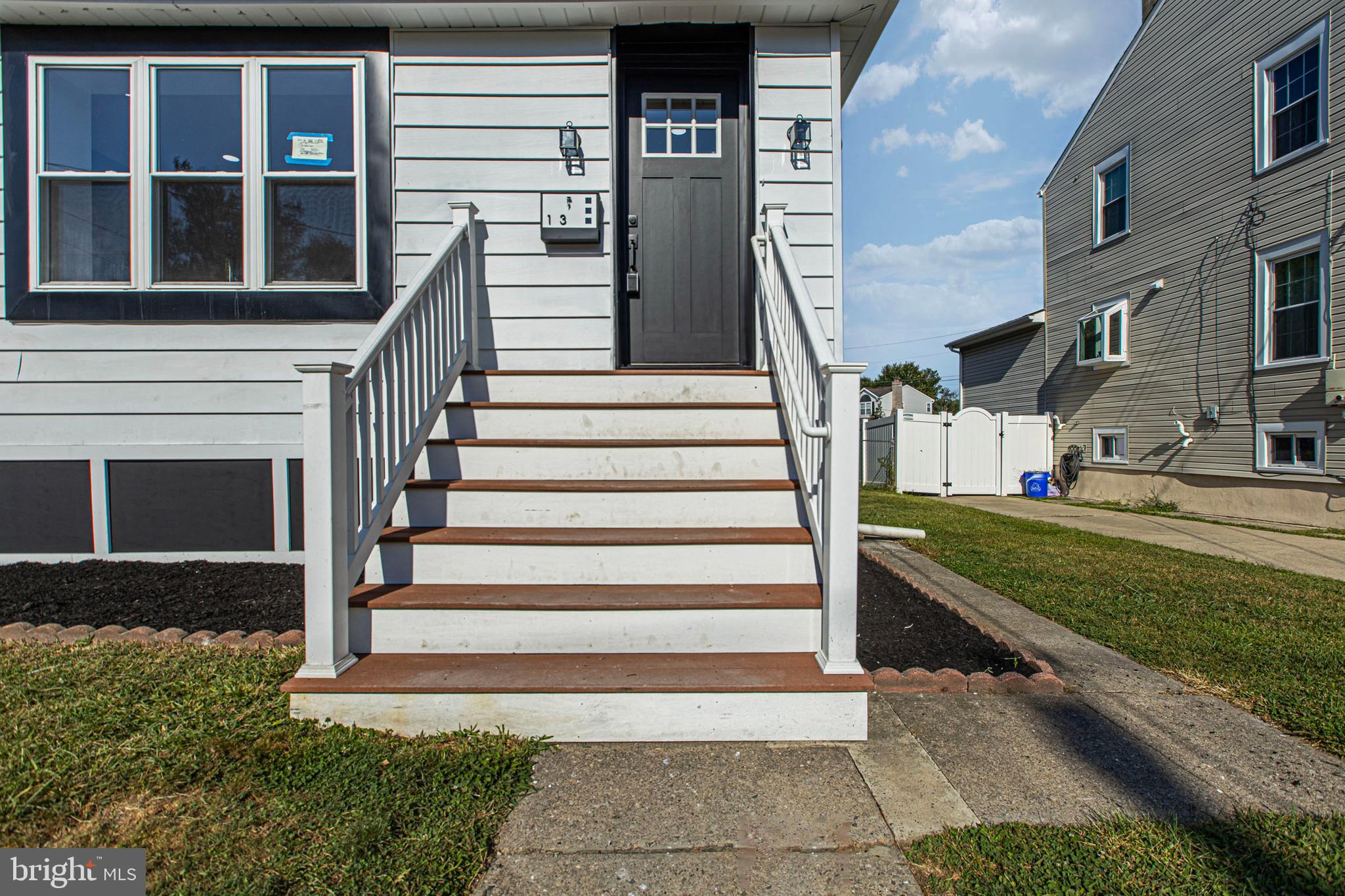 113 CENTER AVENUE